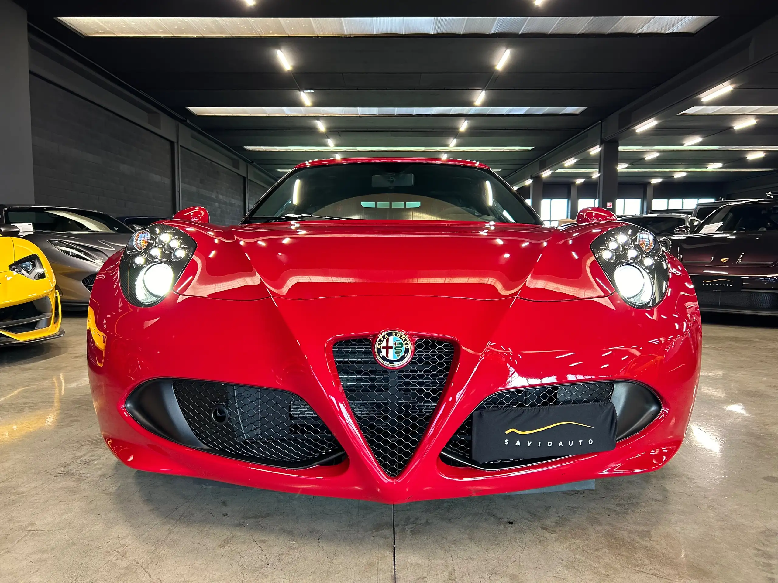 Alfa Romeo - 4C