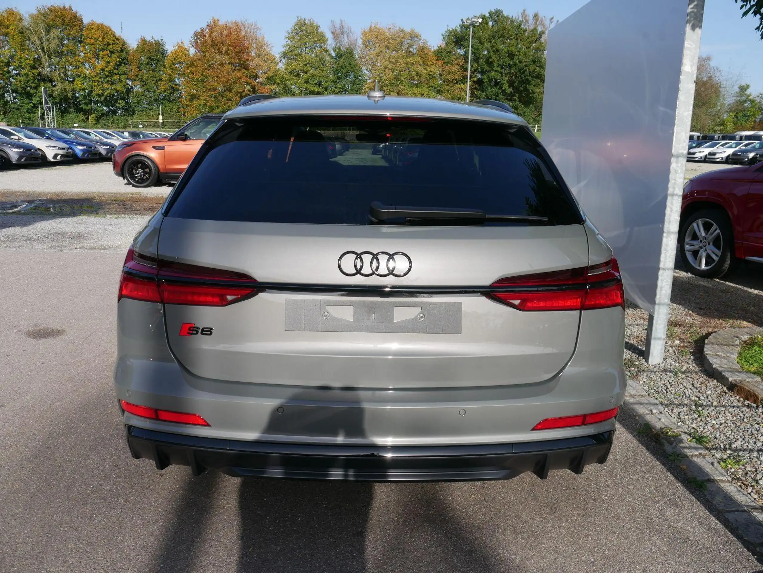 Audi - S6