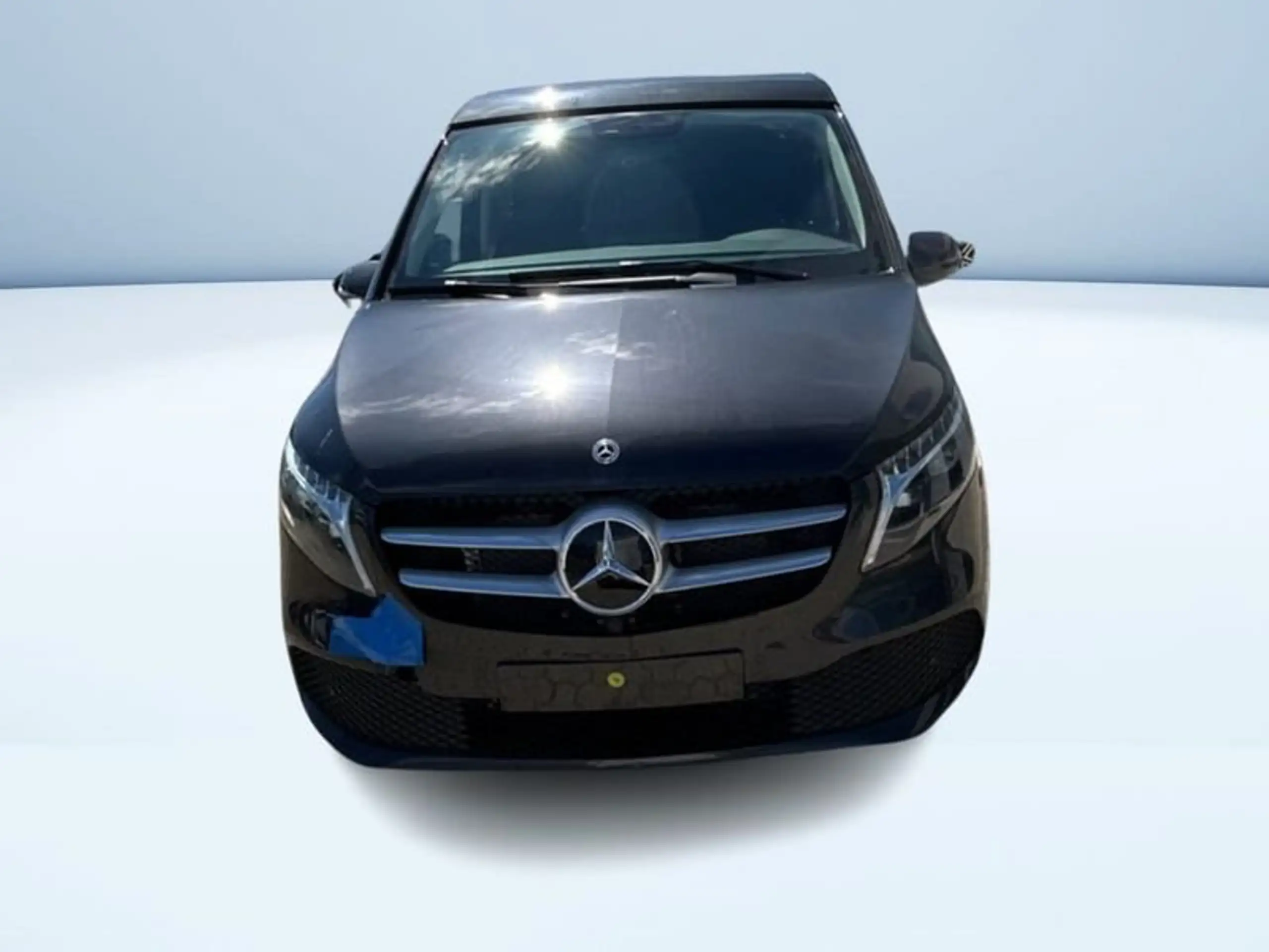 Mercedes-Benz - V