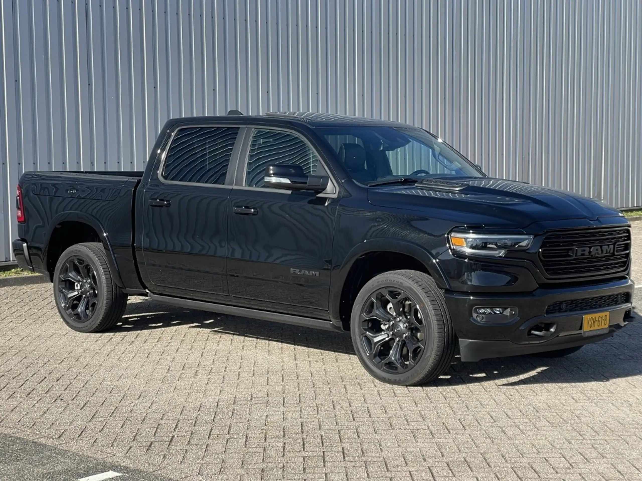 Dodge - RAM