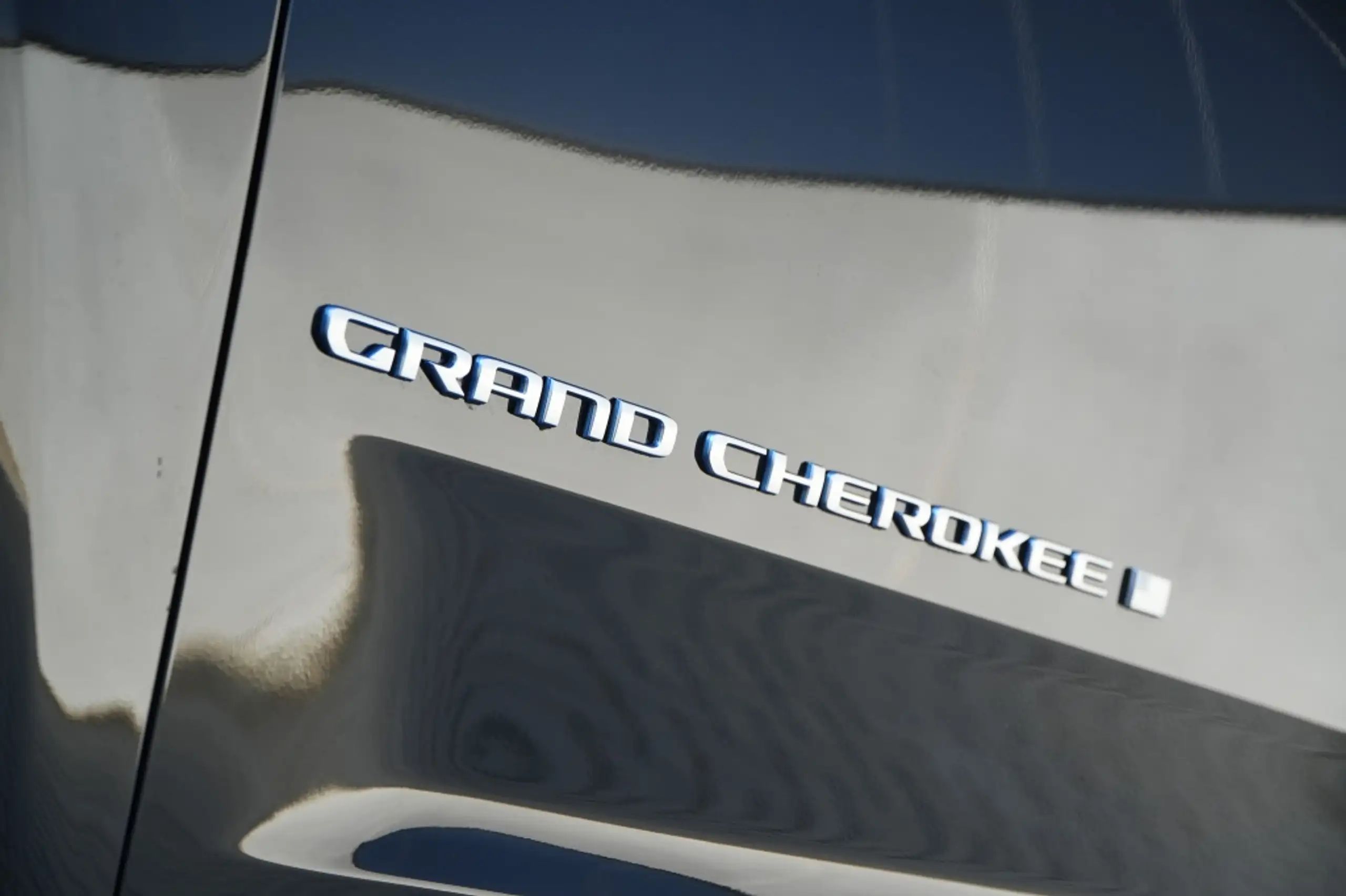 Jeep - Grand Cherokee