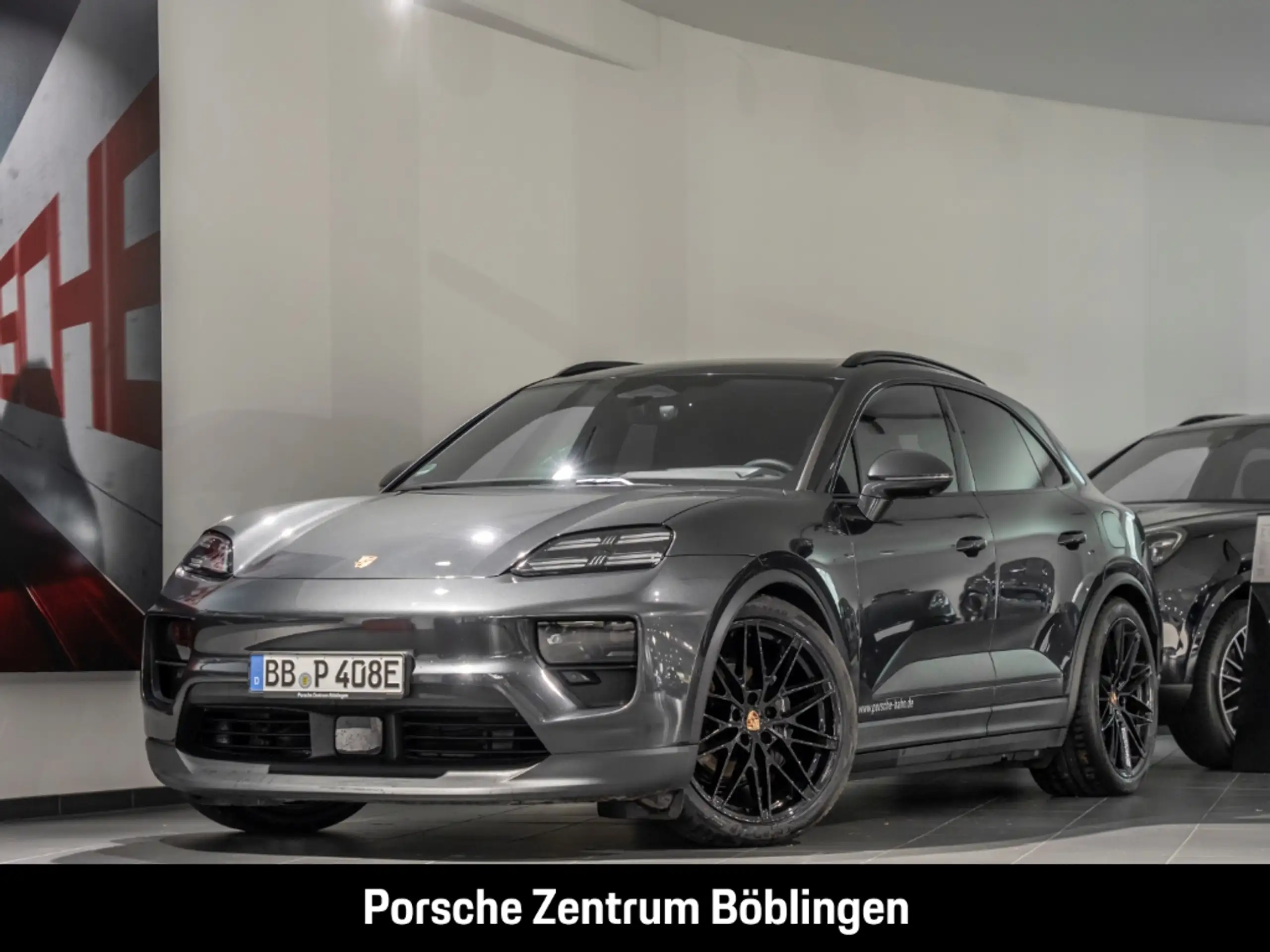 Porsche - Macan