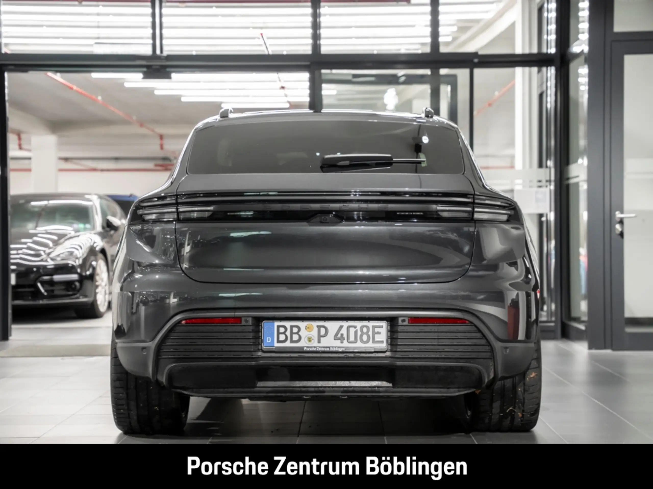 Porsche - Macan