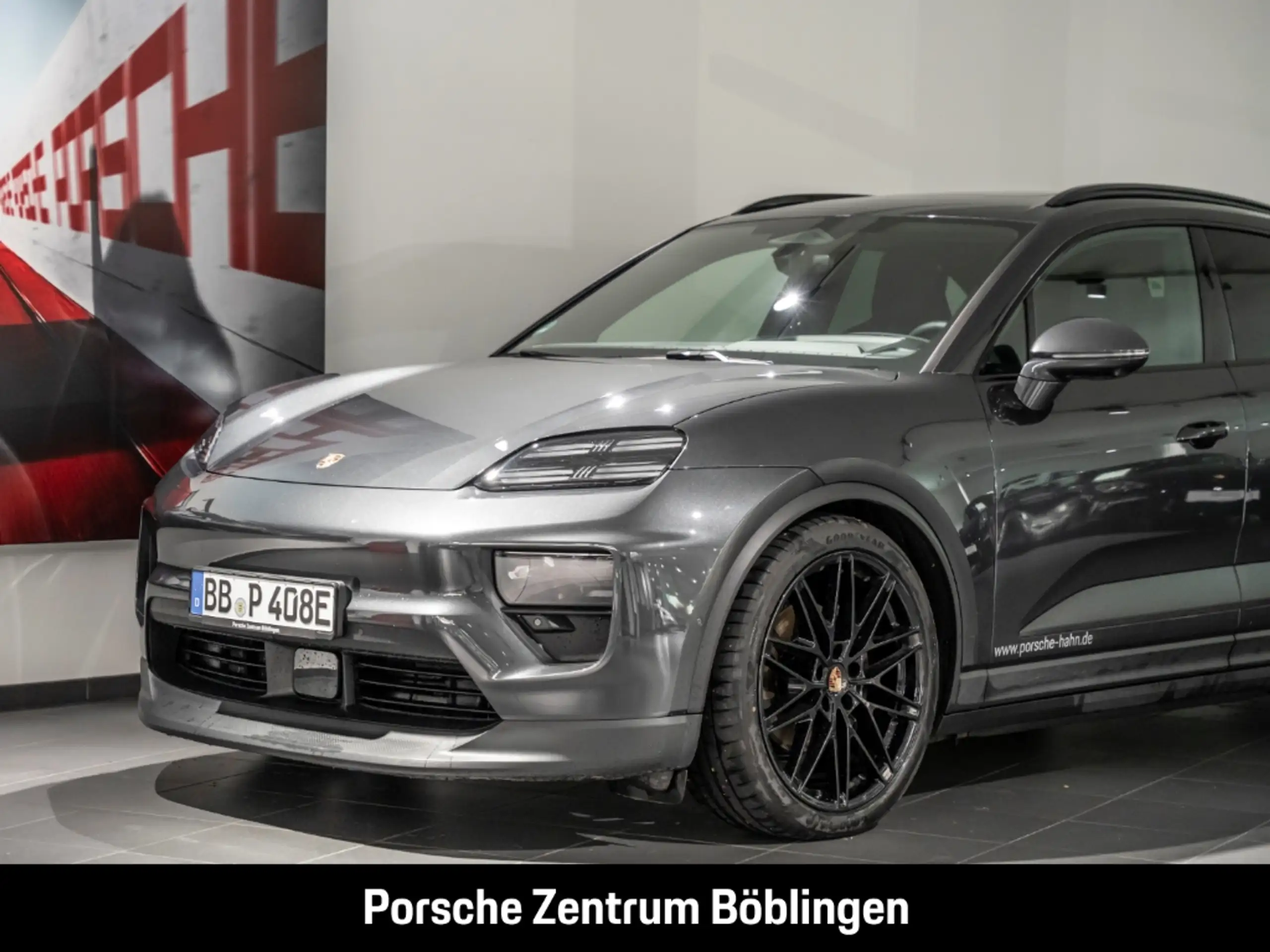 Porsche - Macan