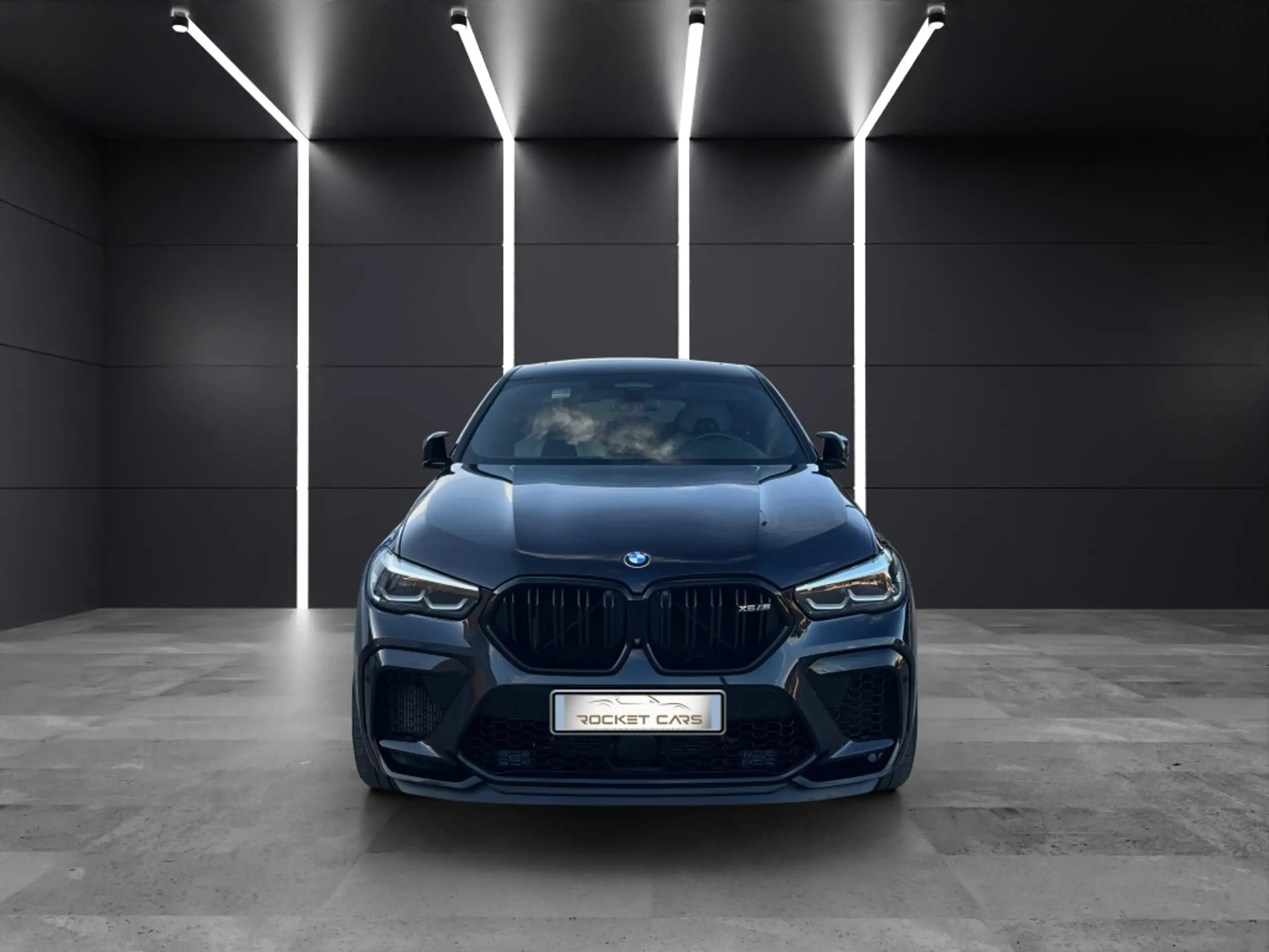 BMW - X6 M