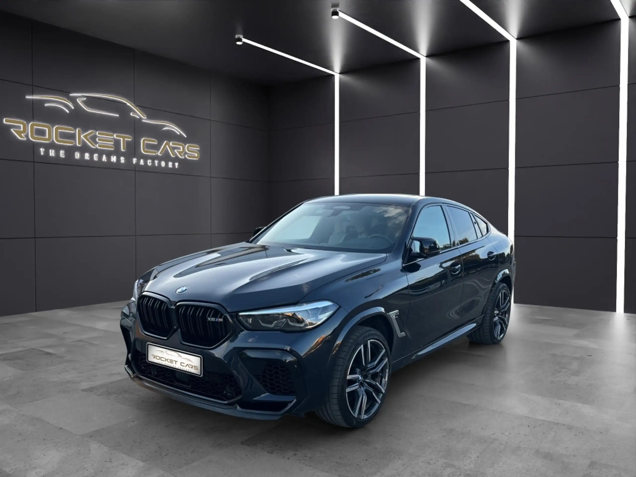 BMW - X6 M