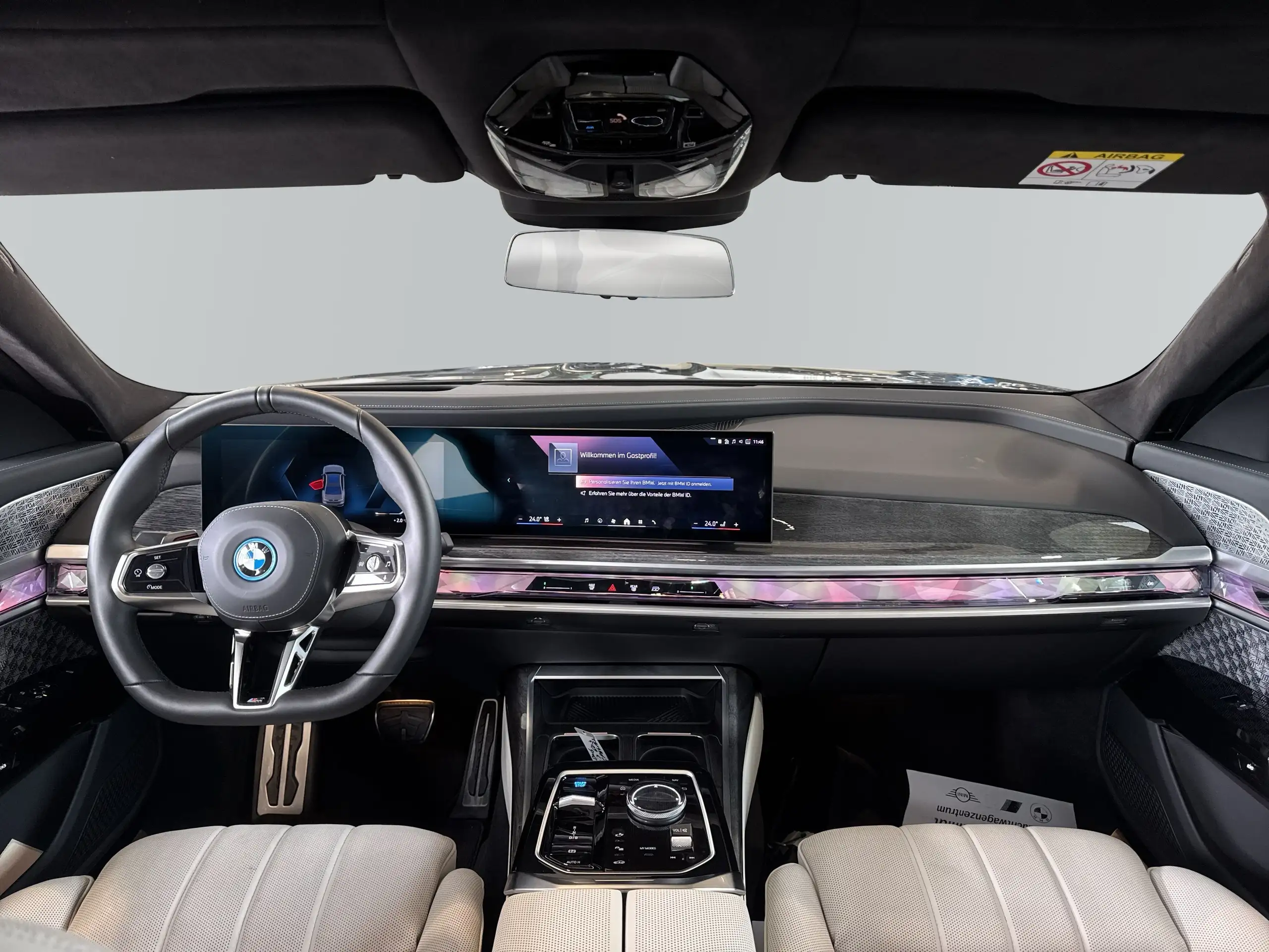 BMW - i7