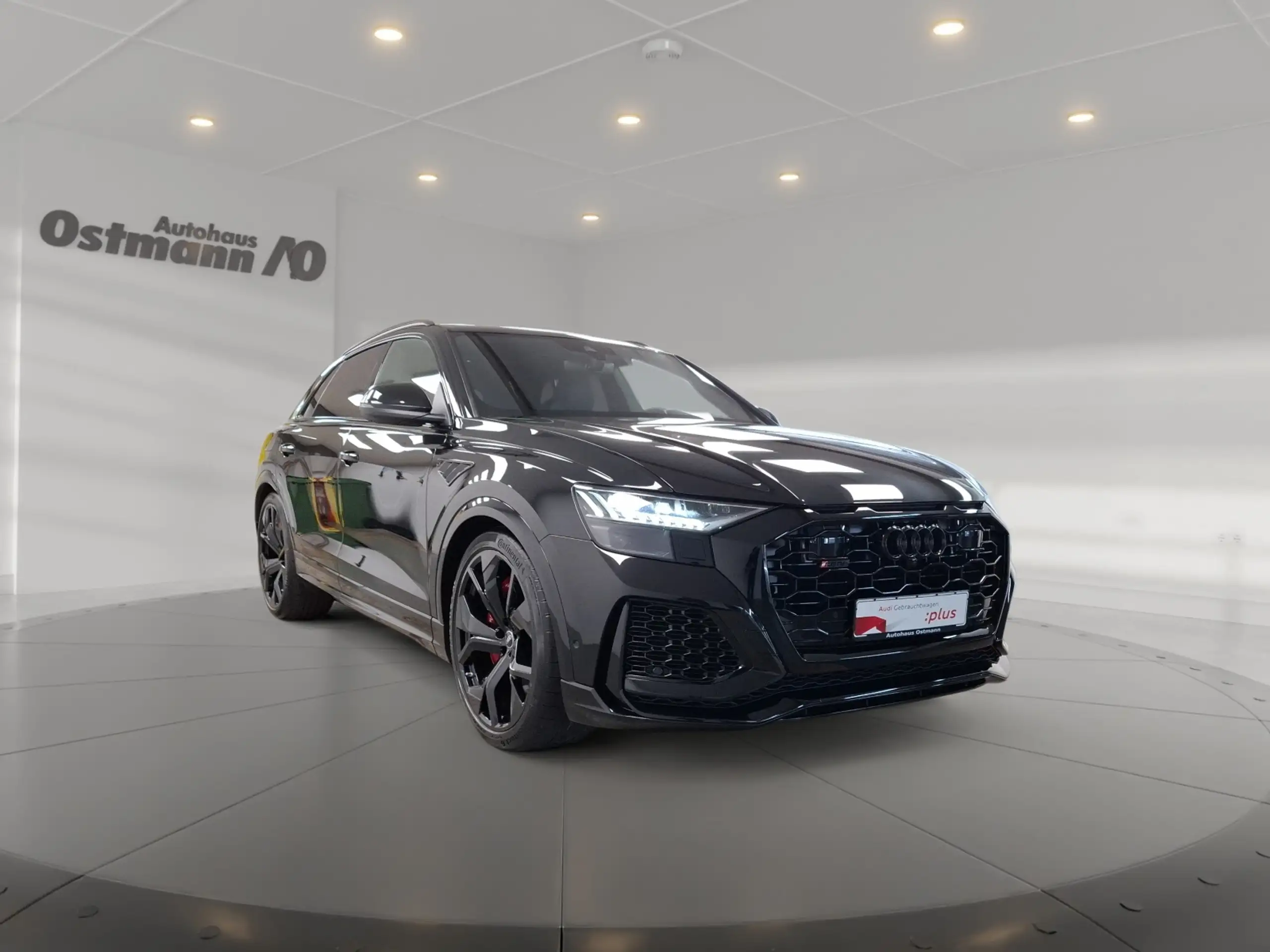 Audi - RS Q8