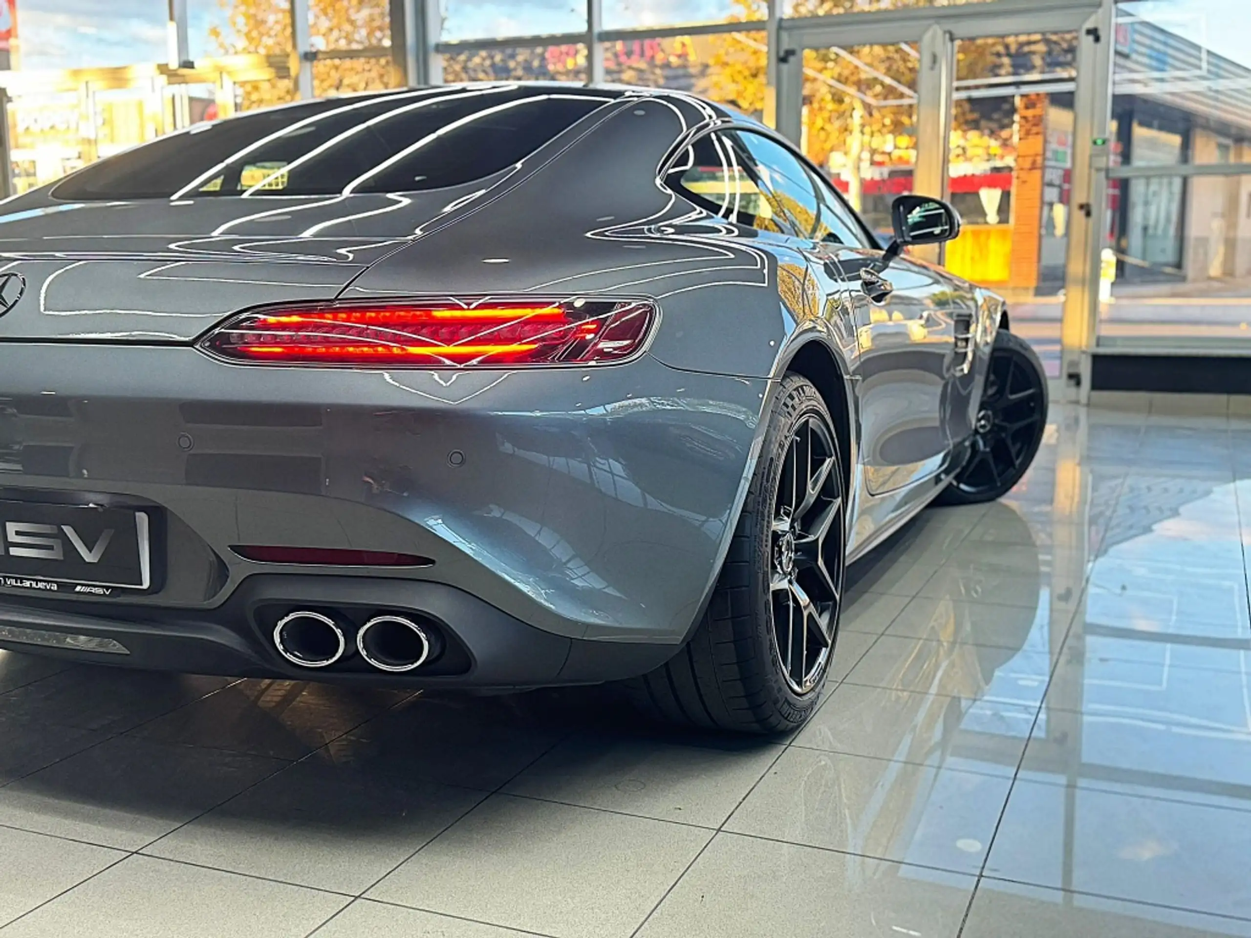 Mercedes-Benz - AMG GT