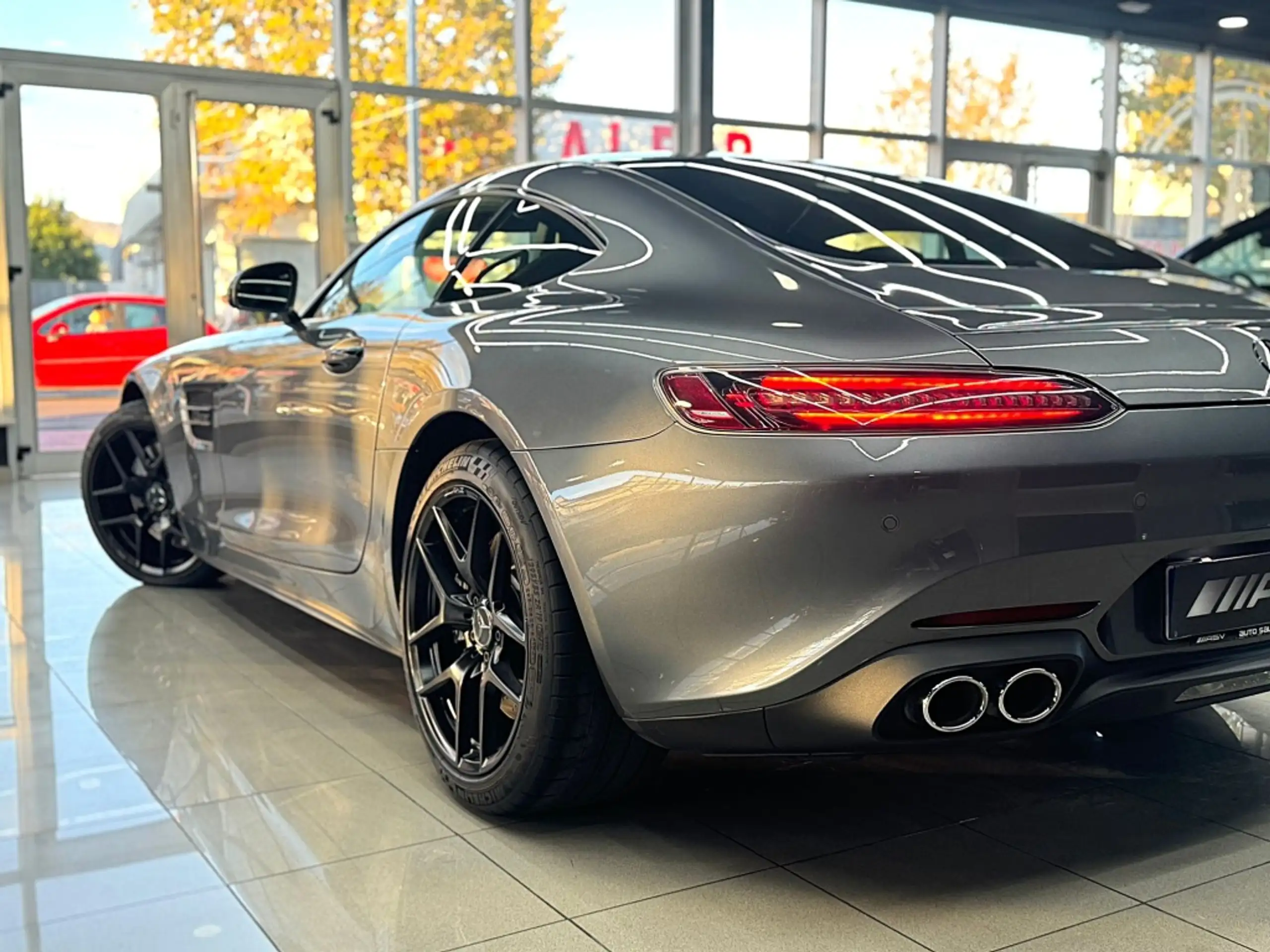 Mercedes-Benz - AMG GT