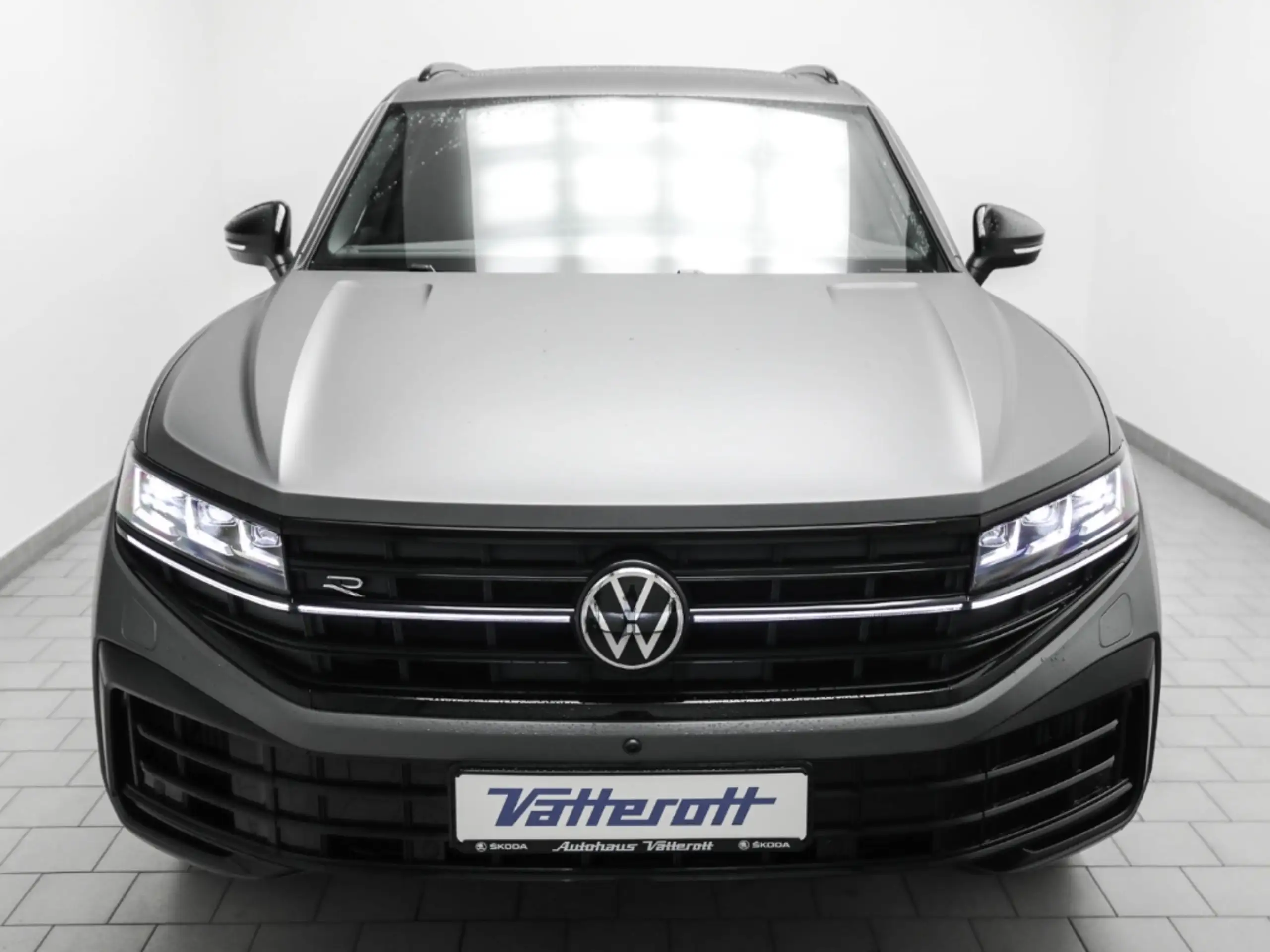 Volkswagen - Touareg