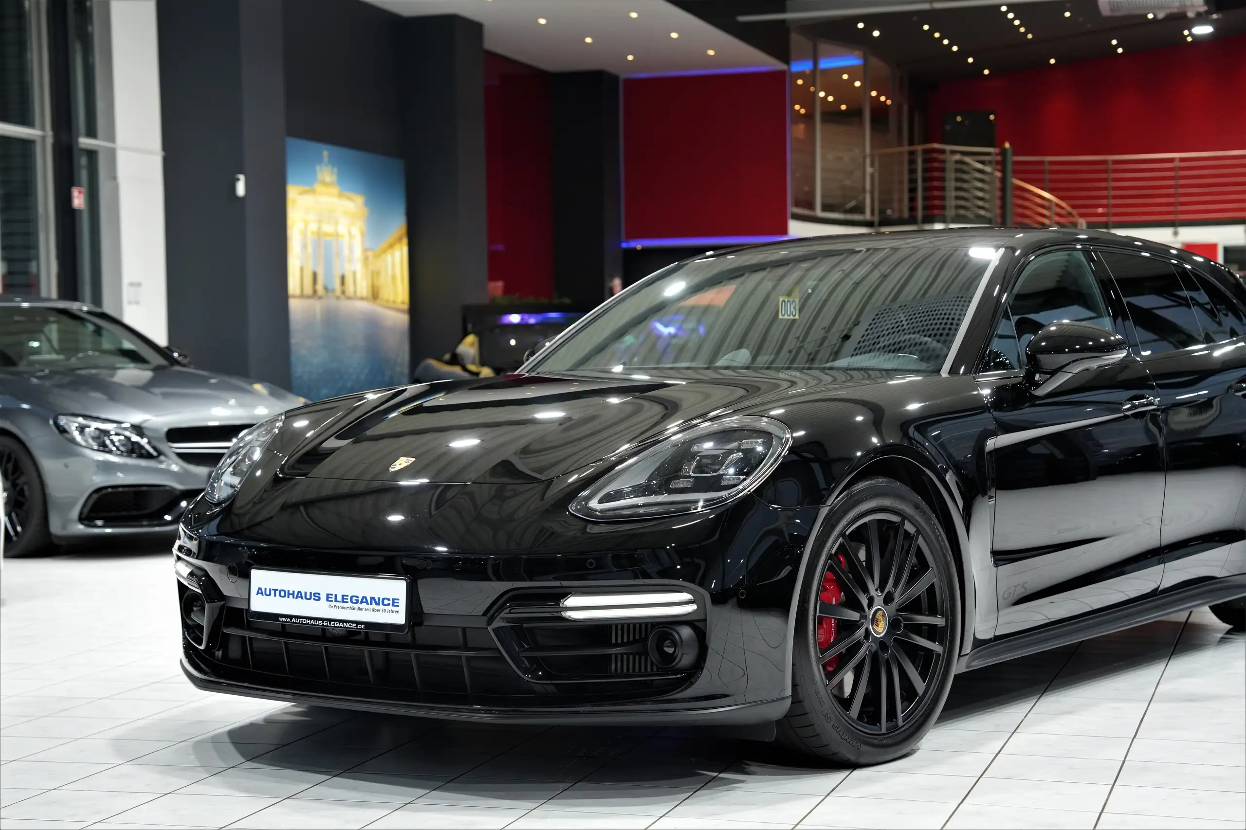 Porsche - Panamera