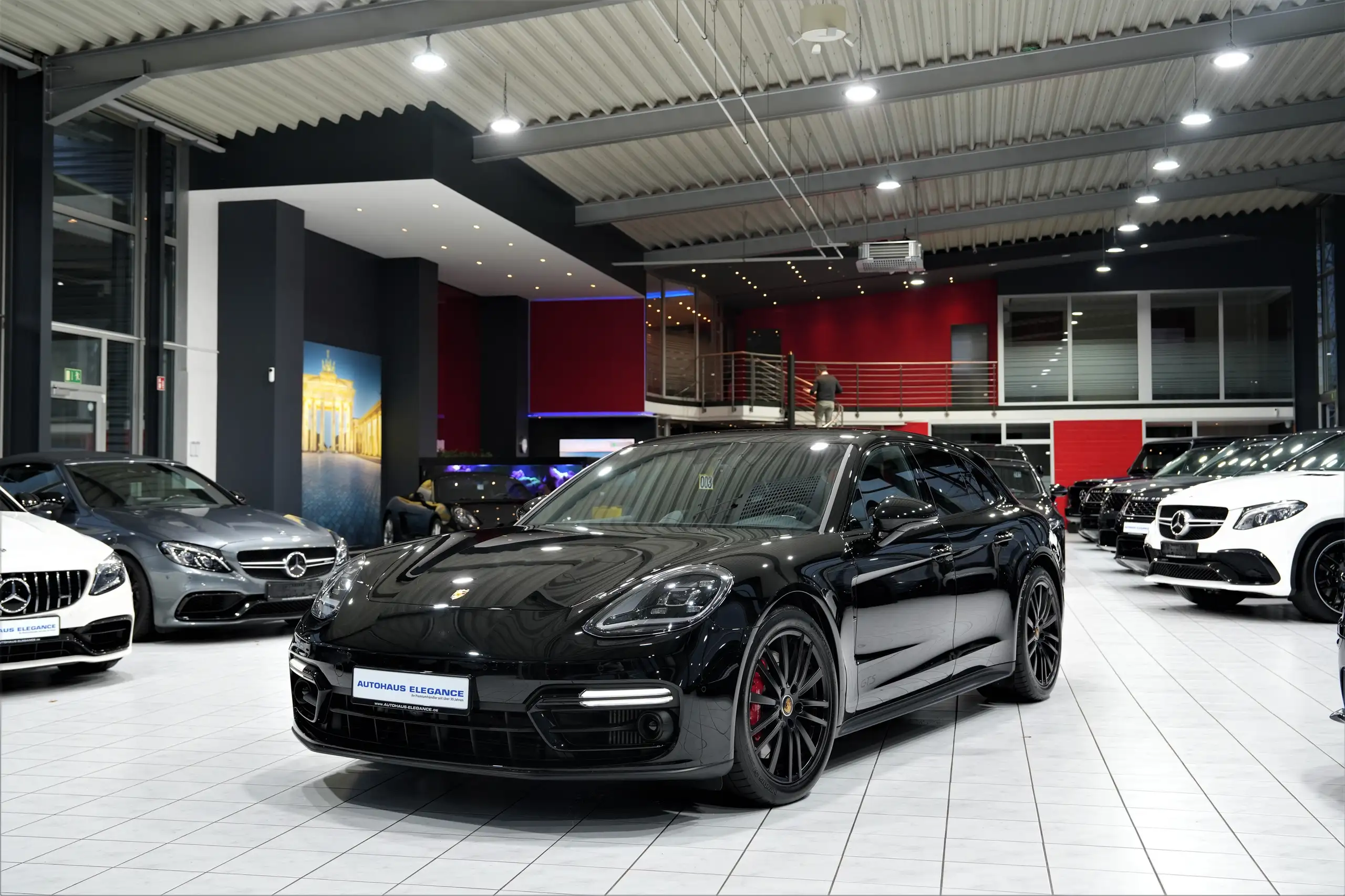 Porsche - Panamera