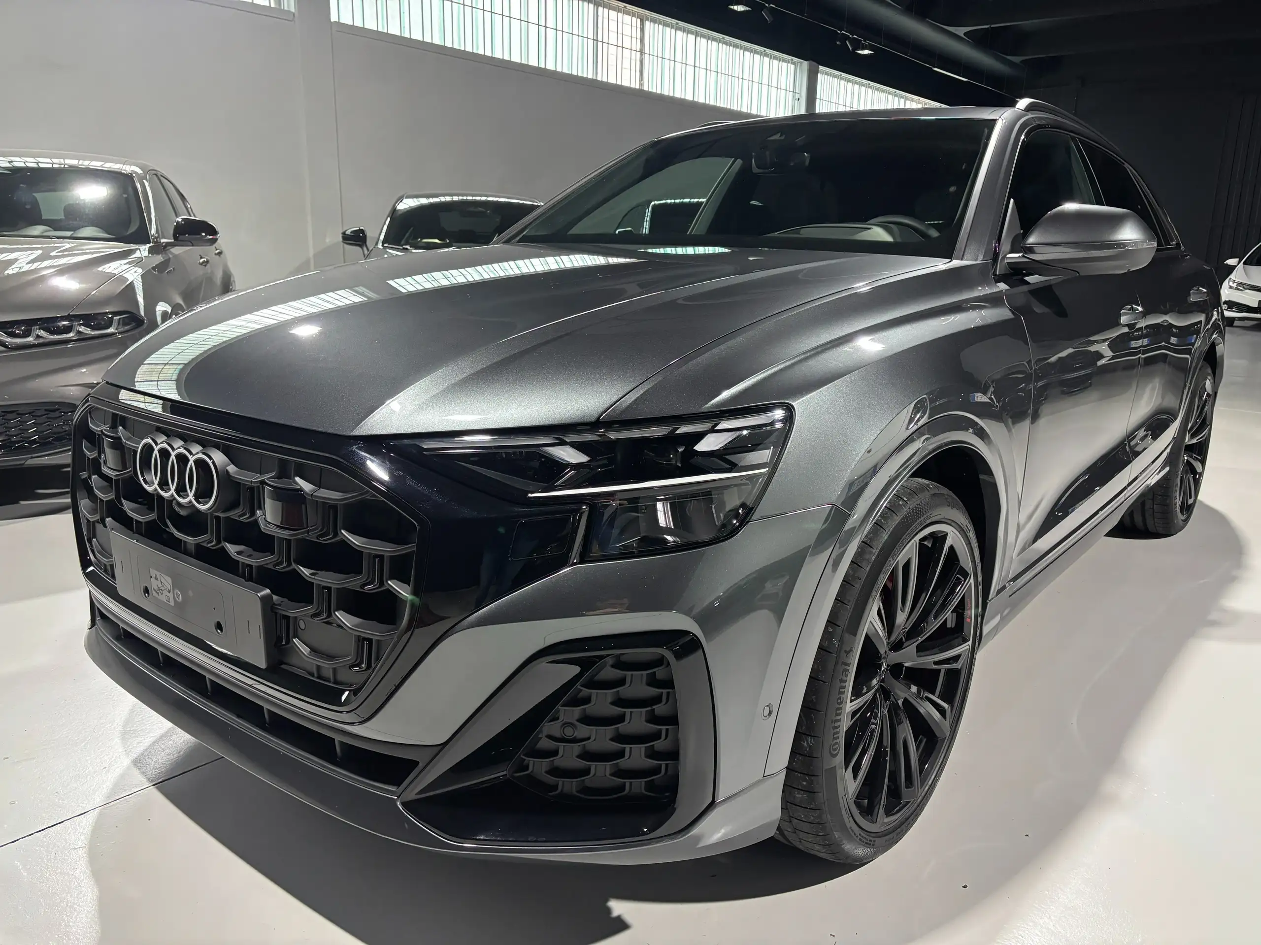 Audi Q8 2024