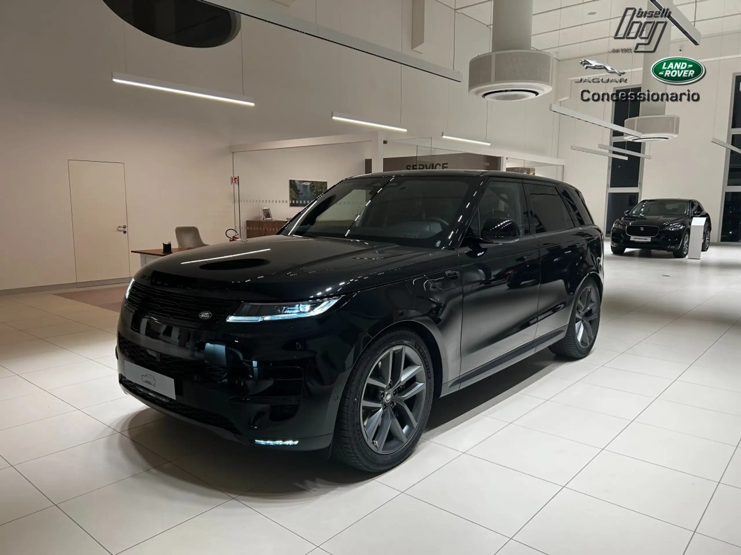 Land Rover - Range Rover Sport