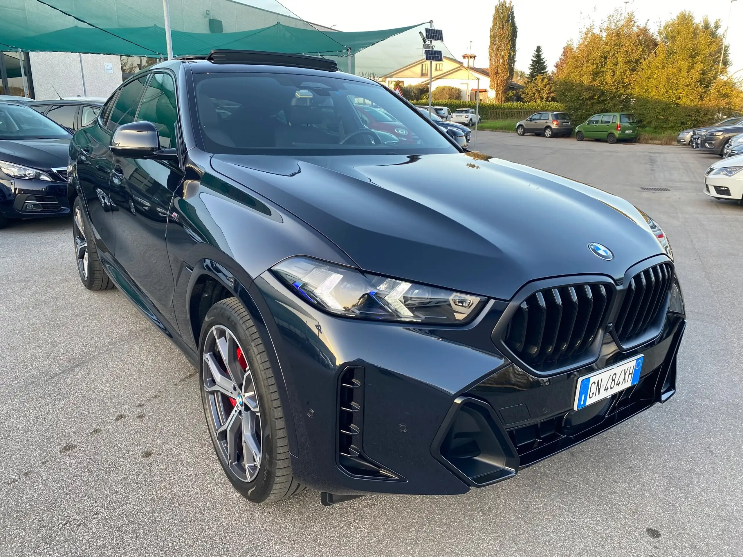 BMW - X6