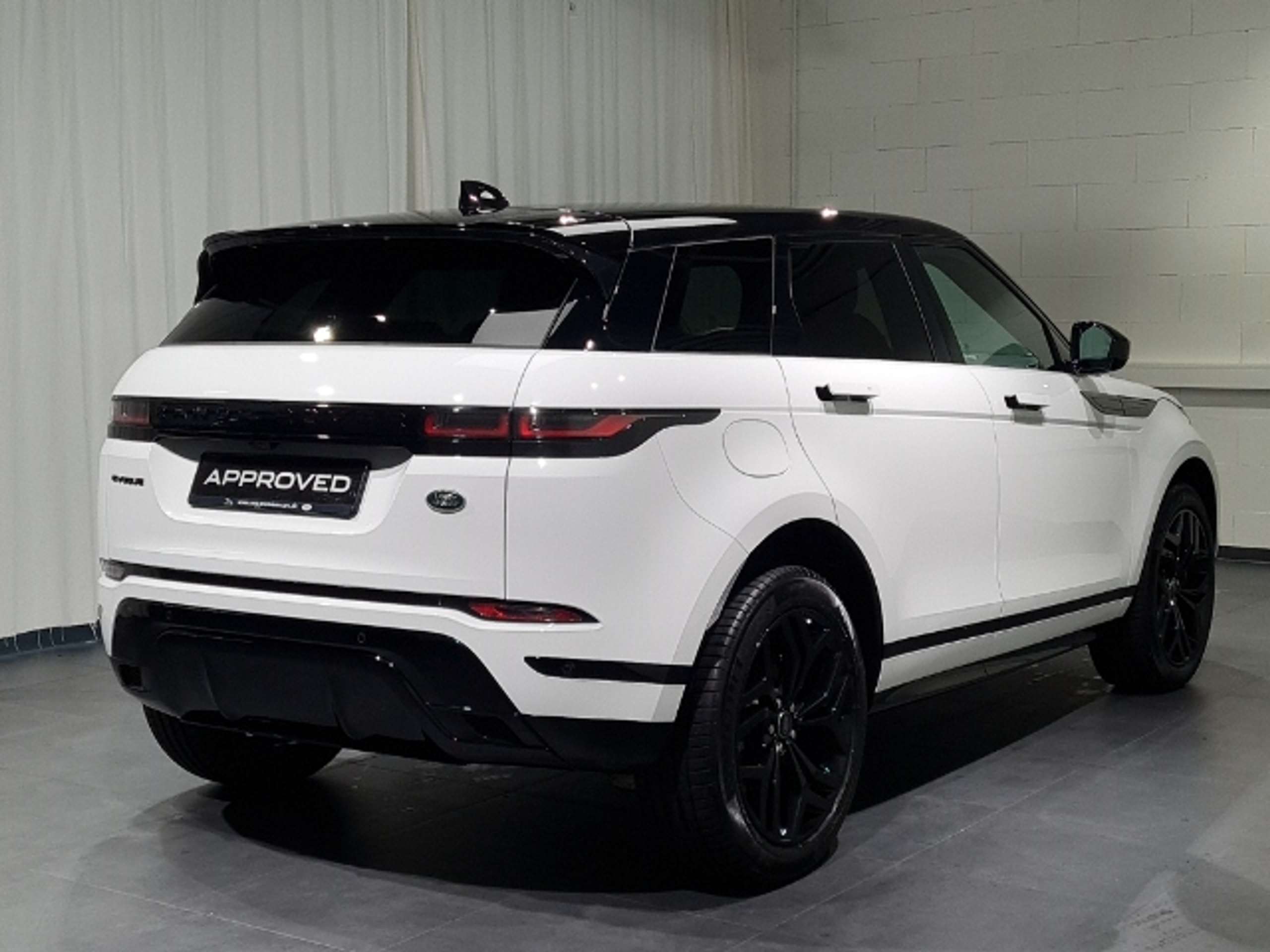 Land Rover - Range Rover Evoque