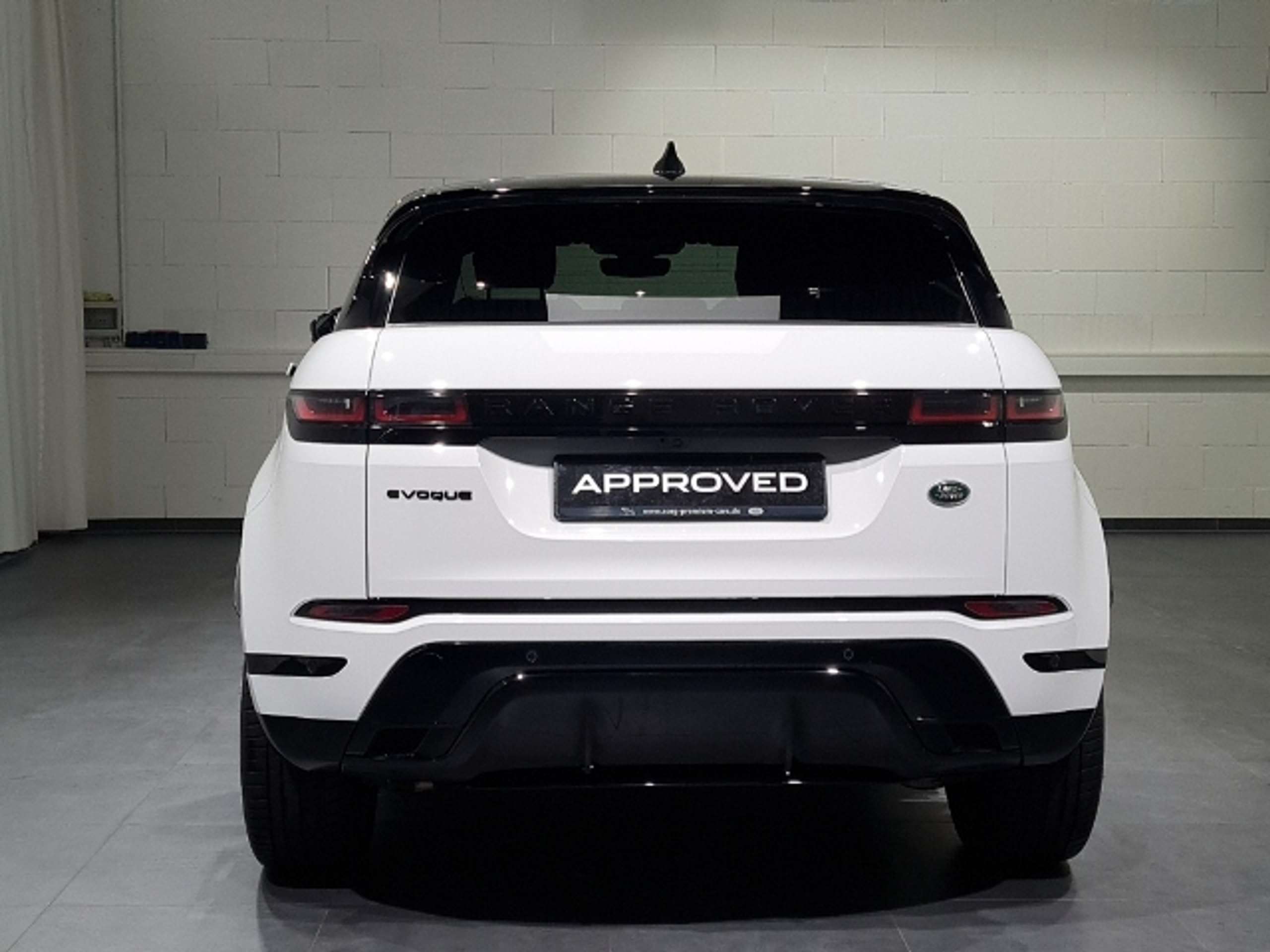 Land Rover - Range Rover Evoque