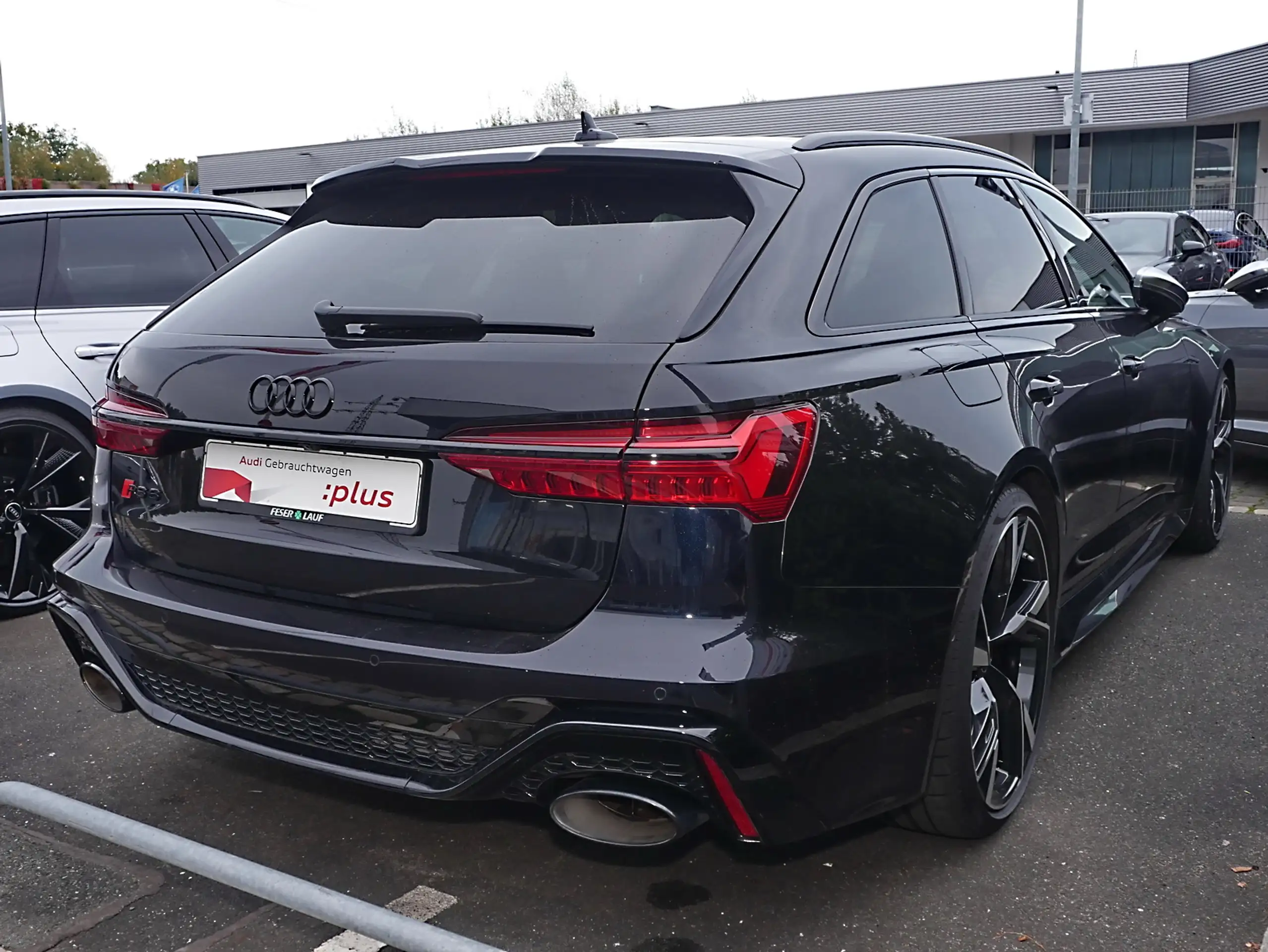 Audi - RS6