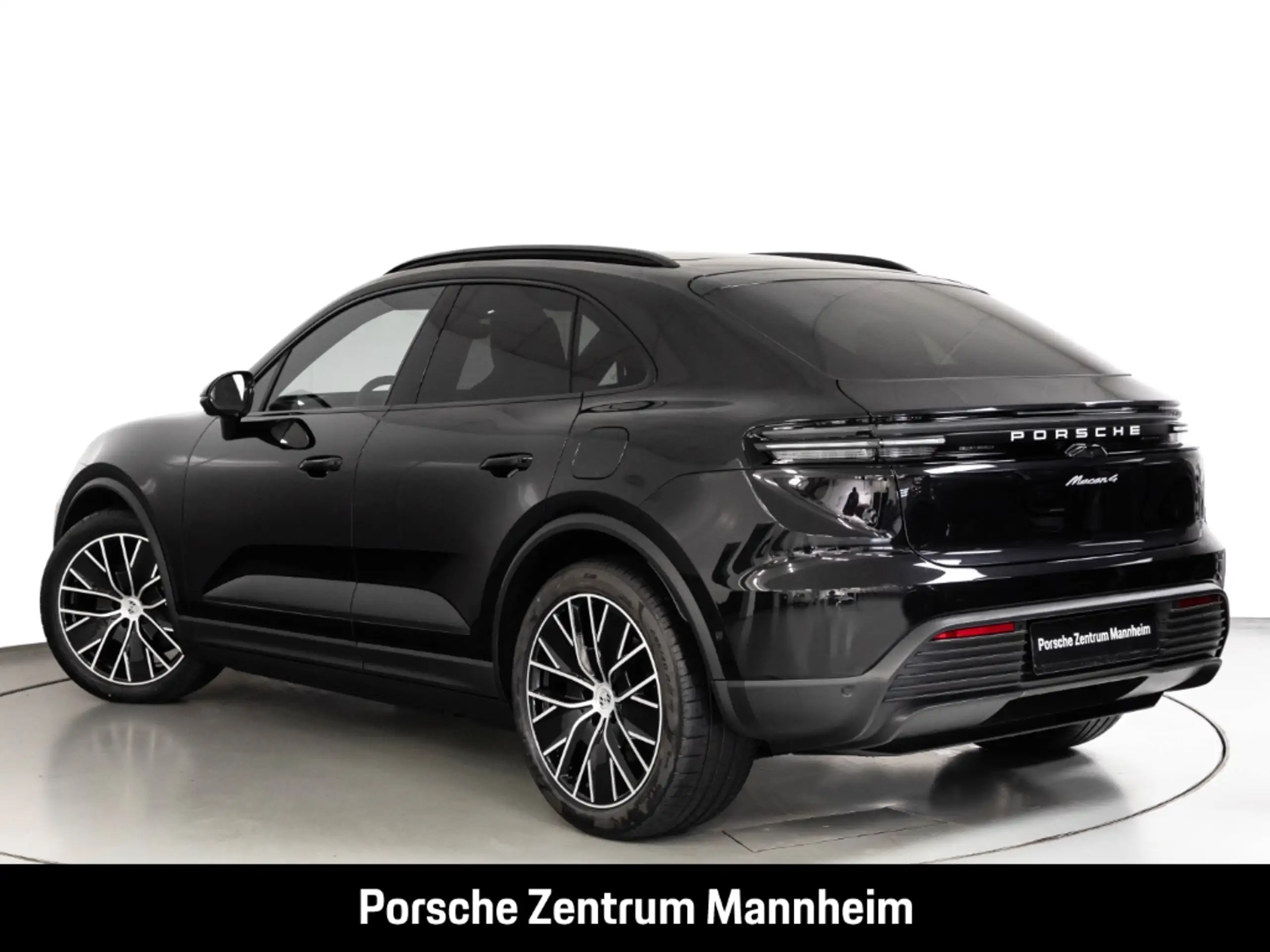 Porsche - Macan