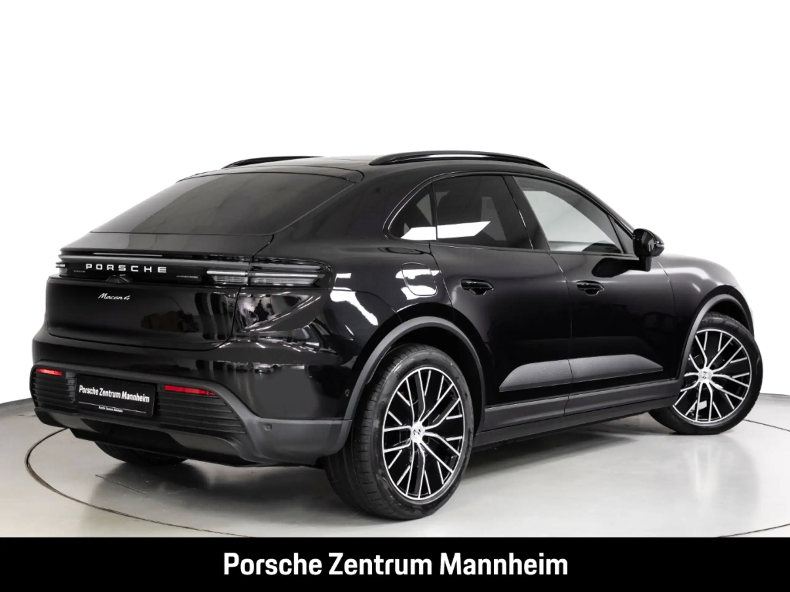 Porsche - Macan