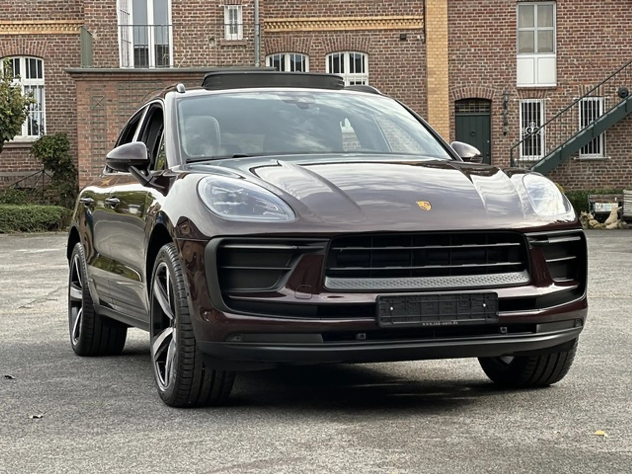 Porsche - Macan