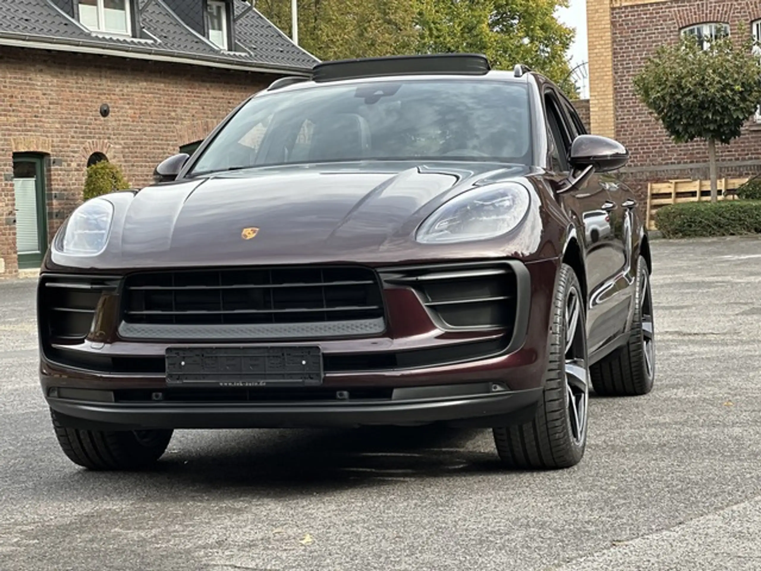 Porsche - Macan