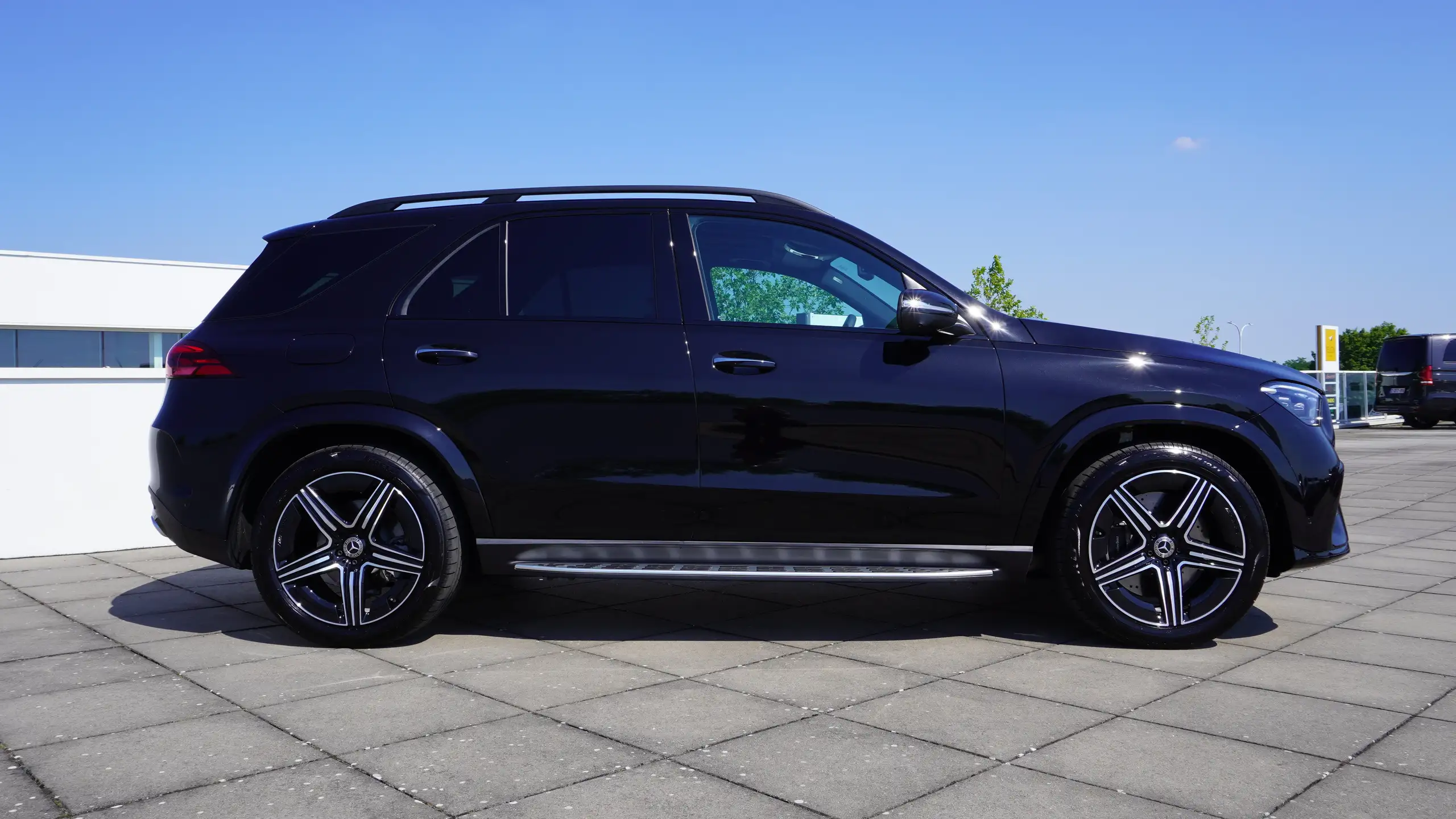 Mercedes-Benz - GLE 350