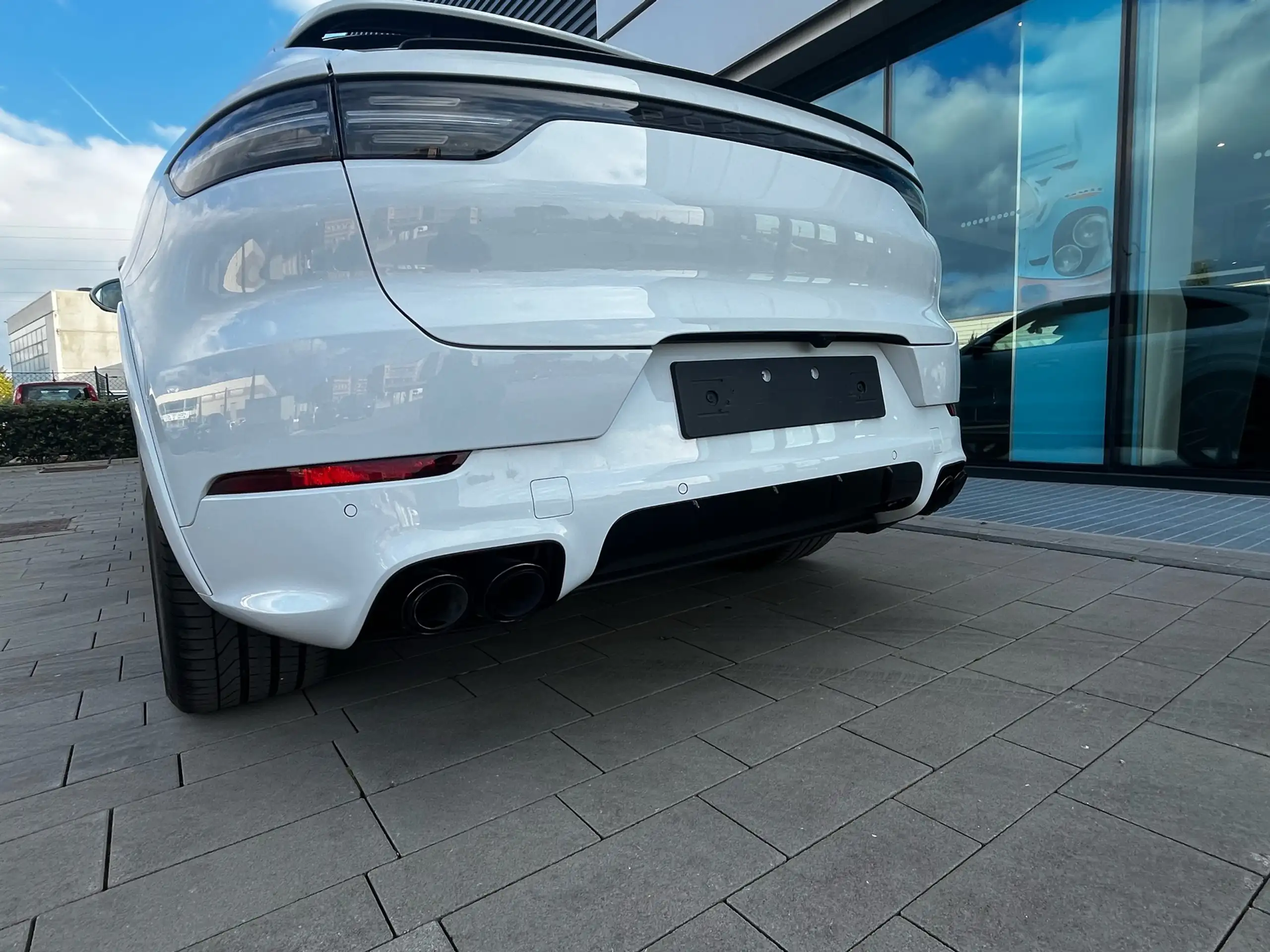 Porsche - Cayenne