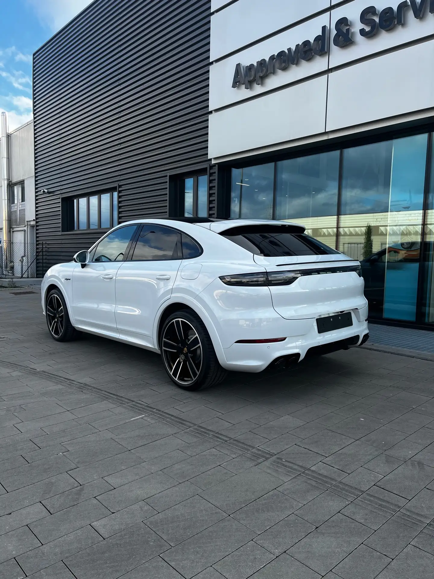 Porsche - Cayenne