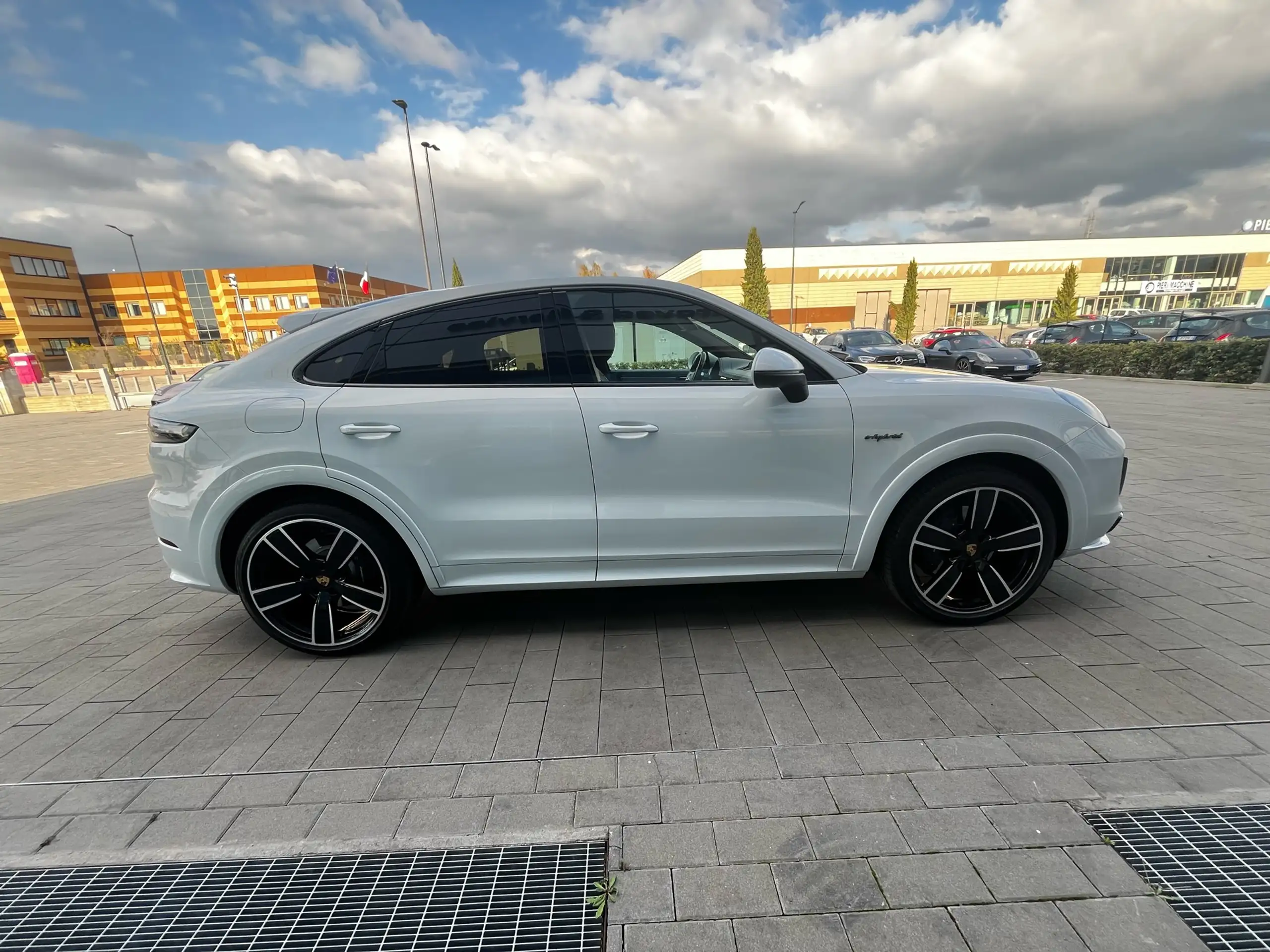 Porsche - Cayenne