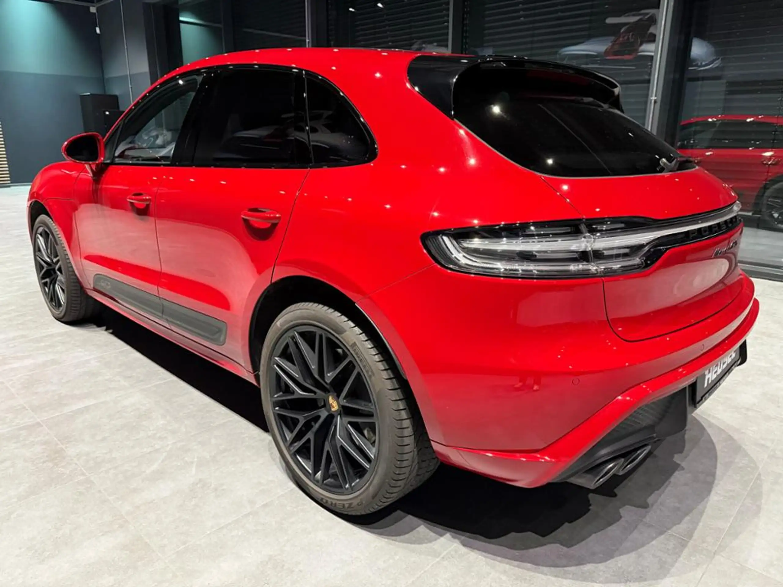 Porsche - Macan