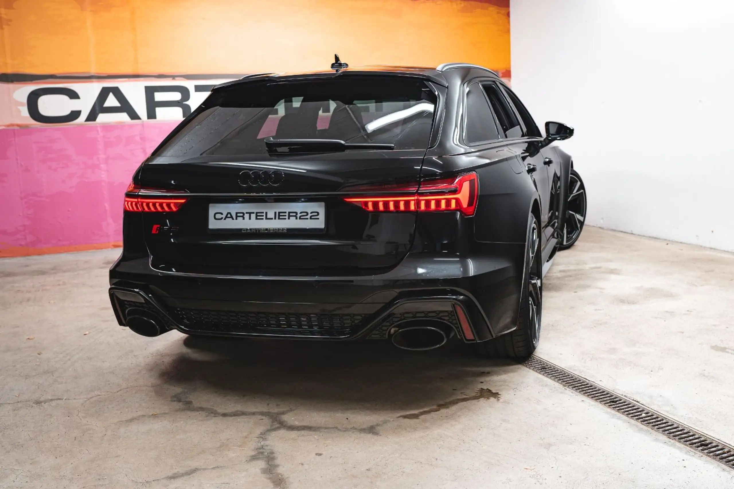 Audi - RS6