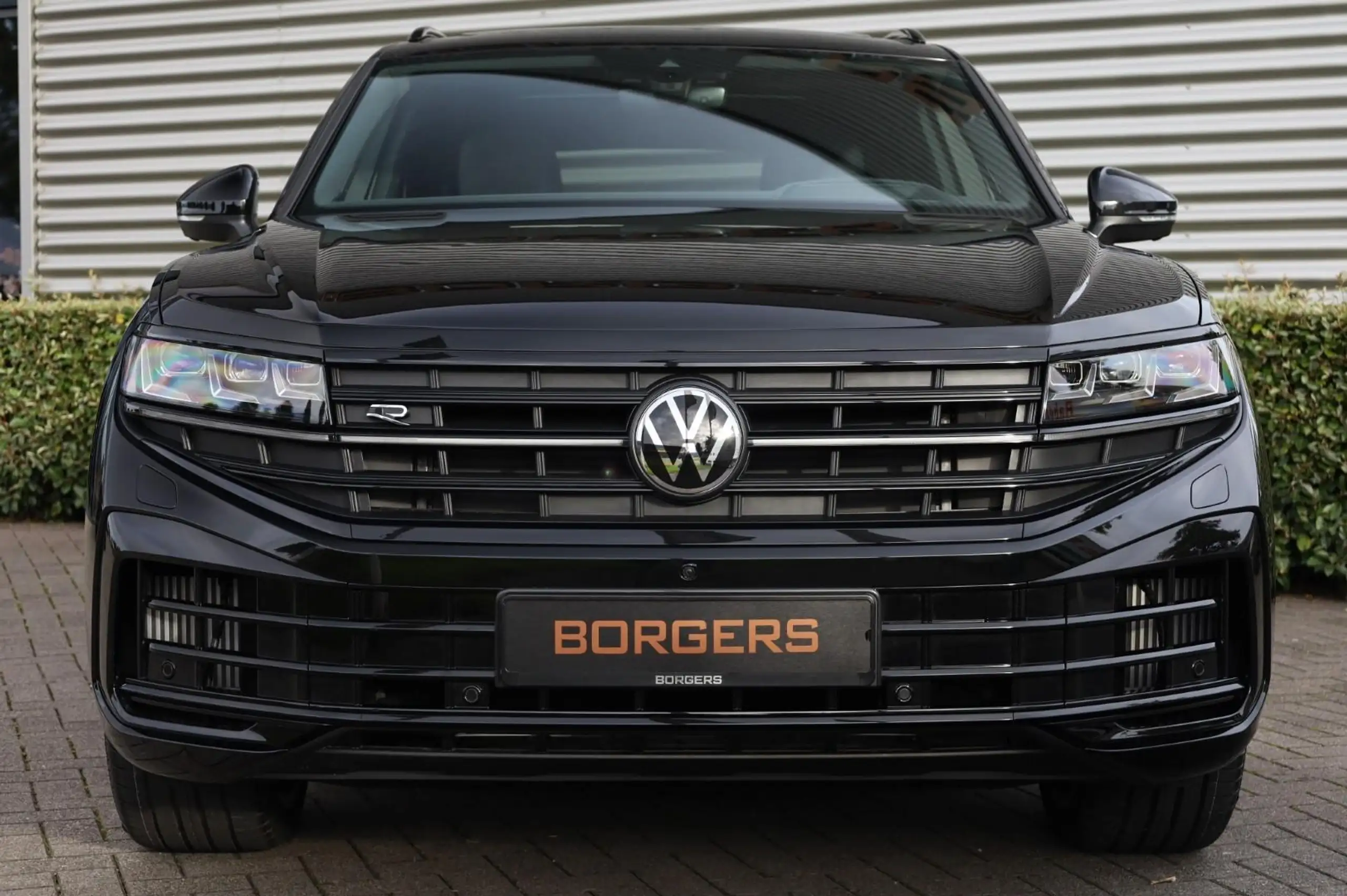 Volkswagen - Touareg