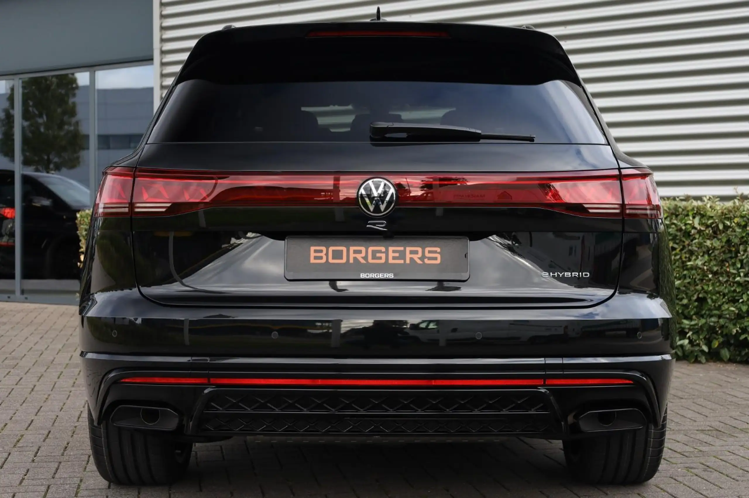 Volkswagen - Touareg