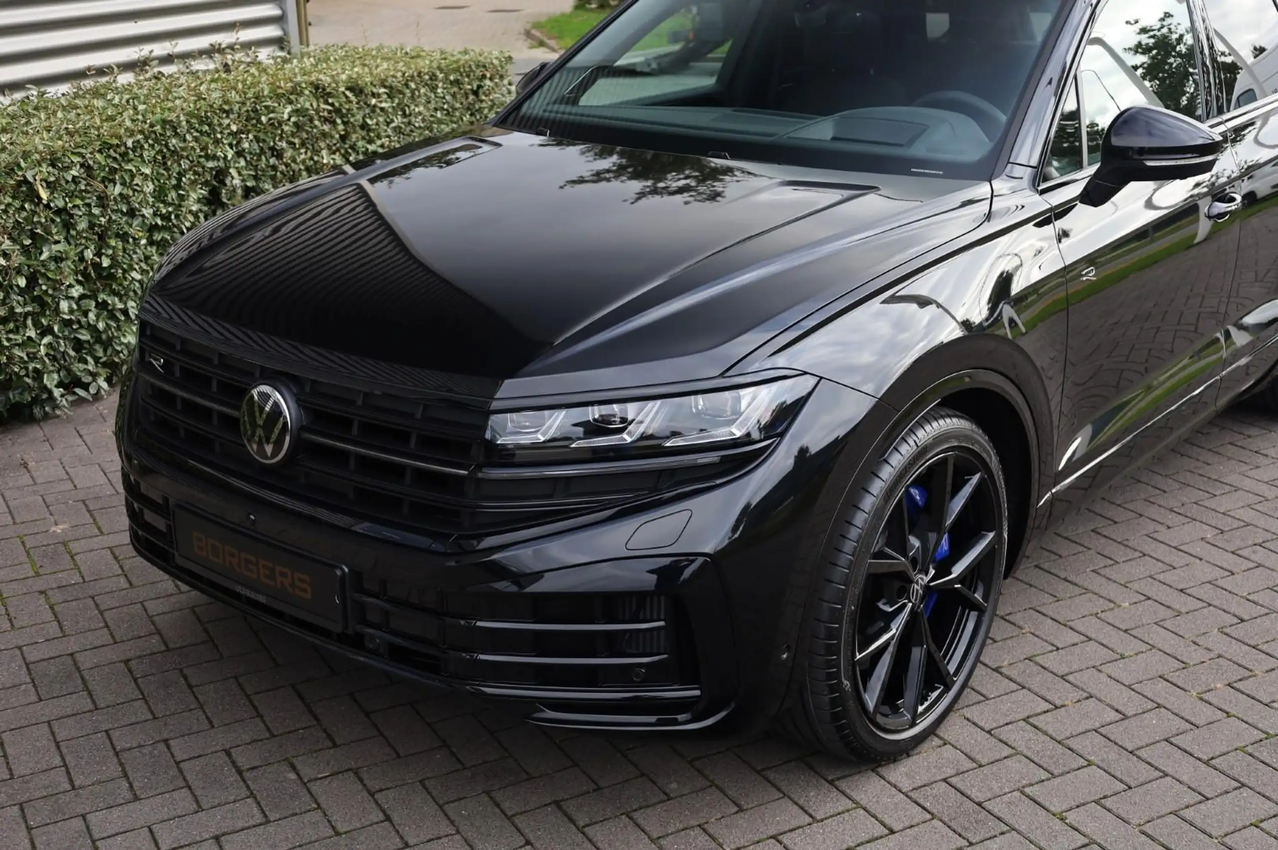 Volkswagen - Touareg