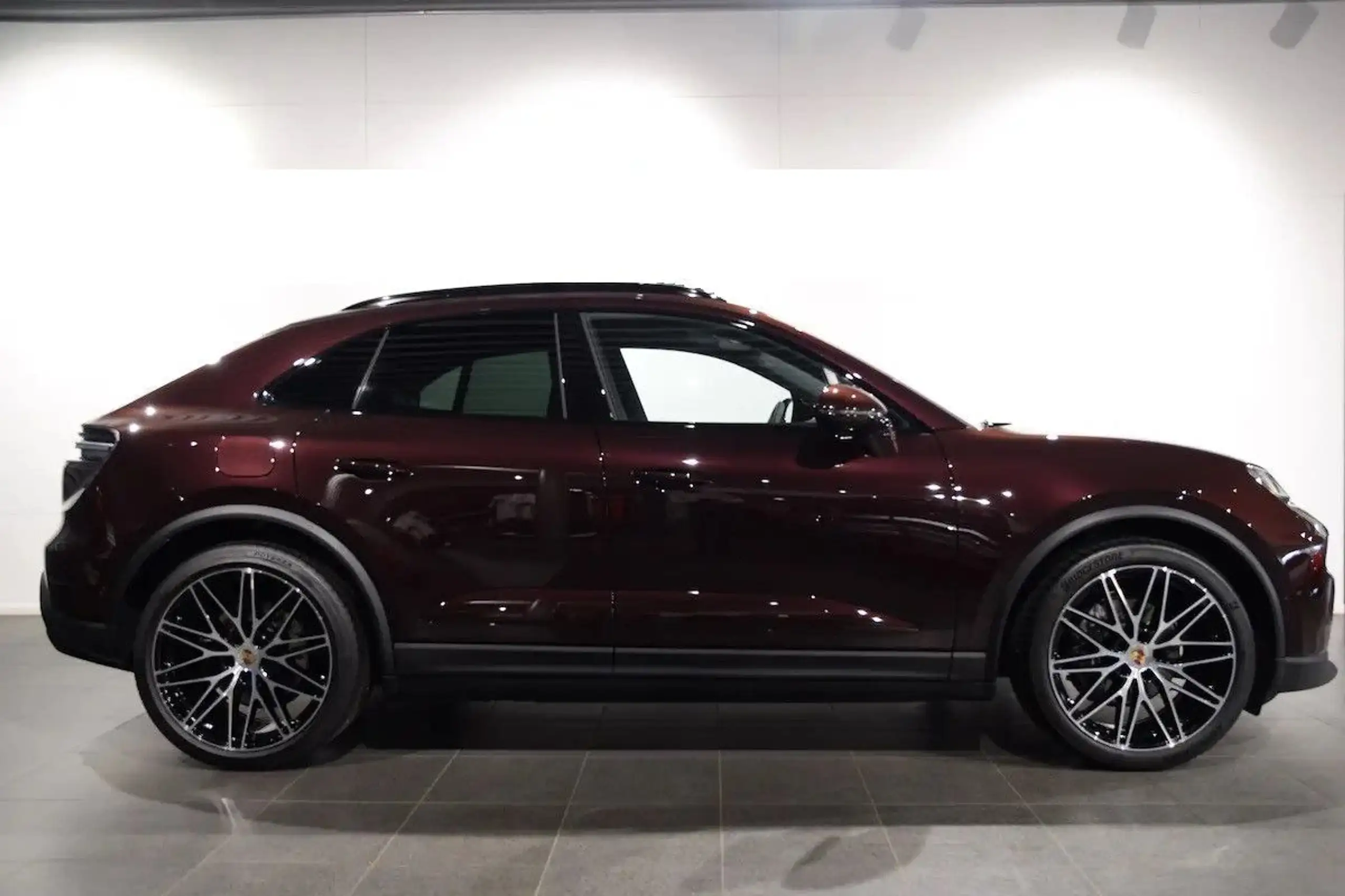 Porsche - Macan