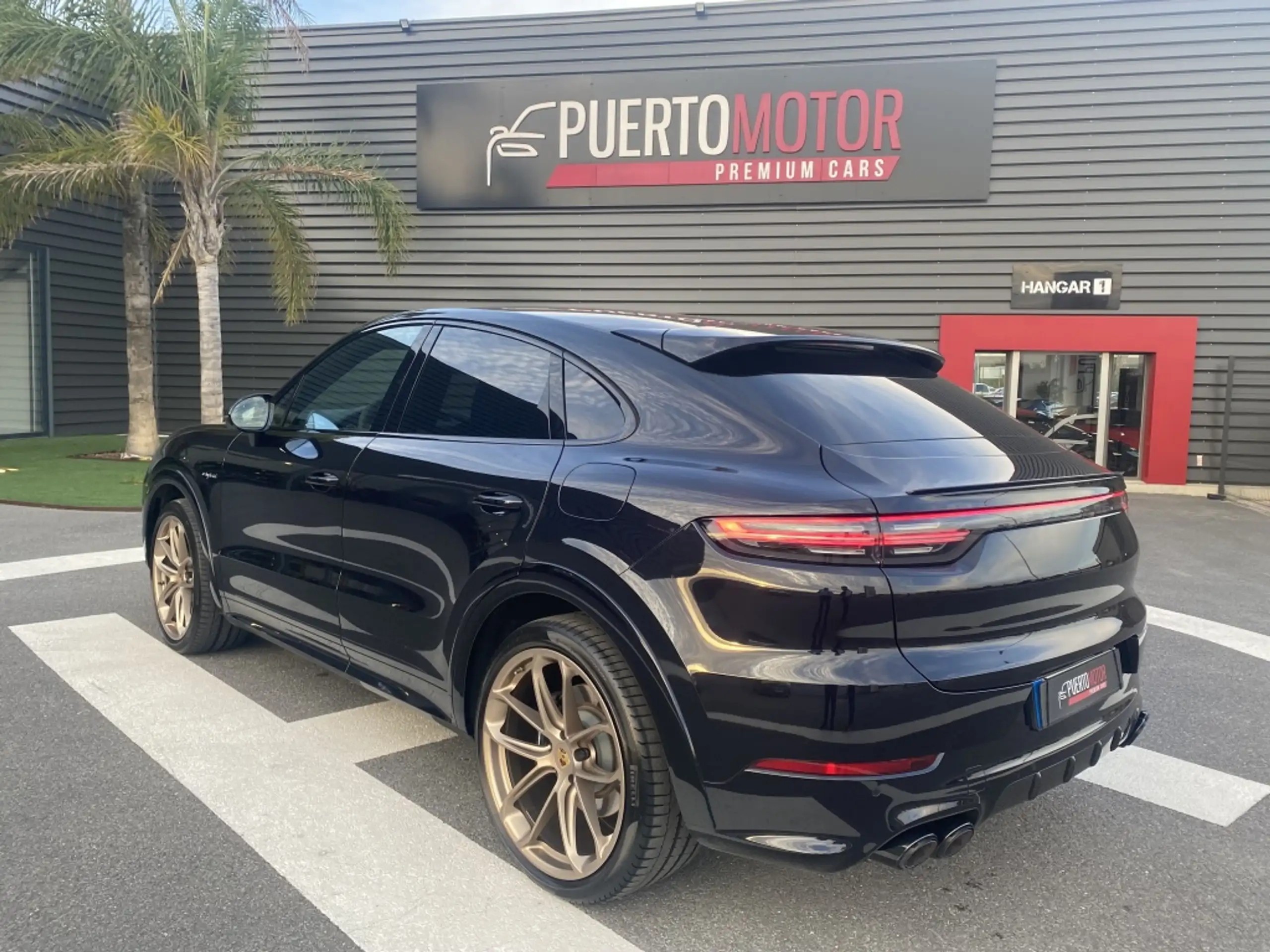 Porsche - Cayenne