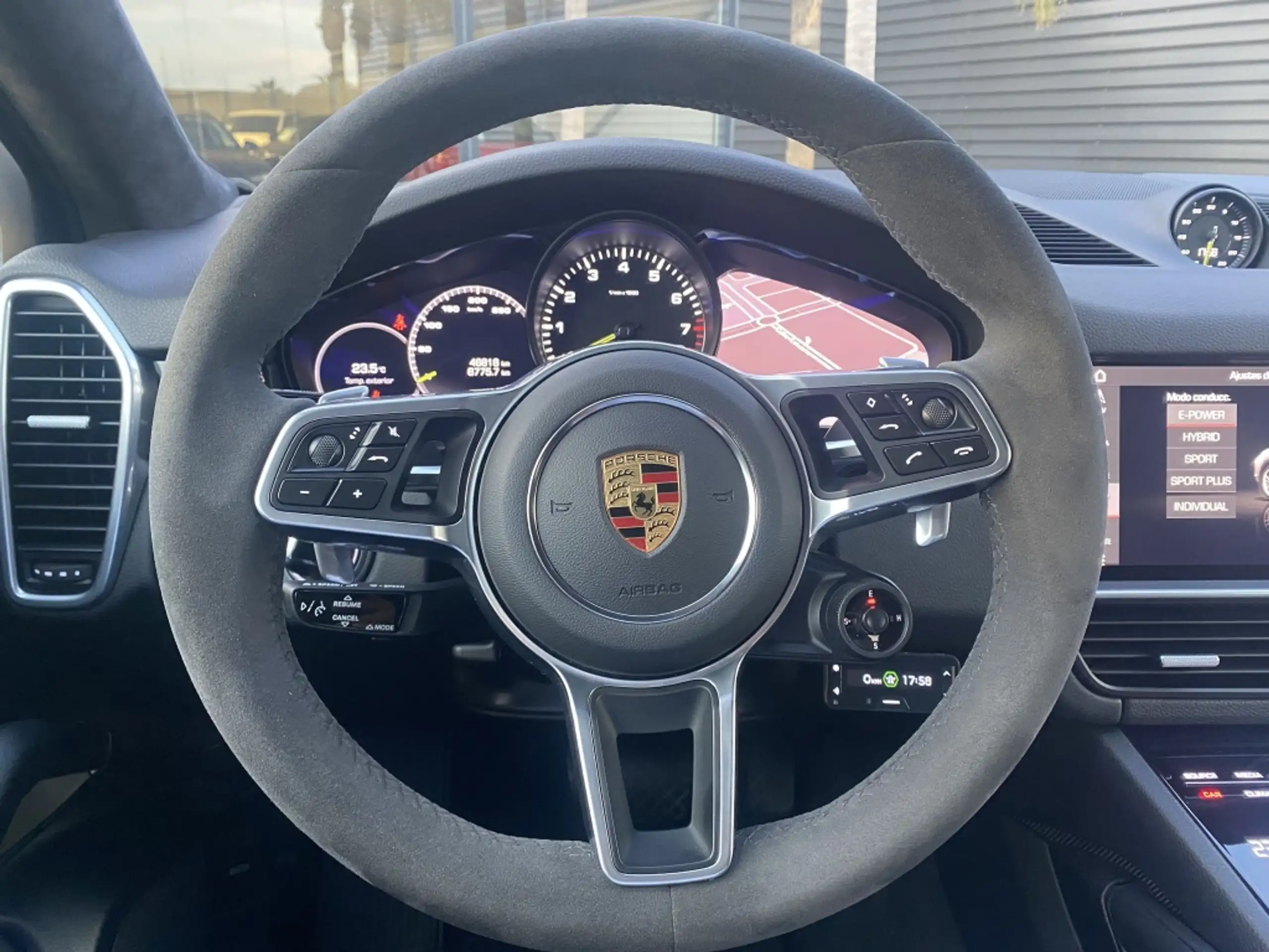 Porsche - Cayenne