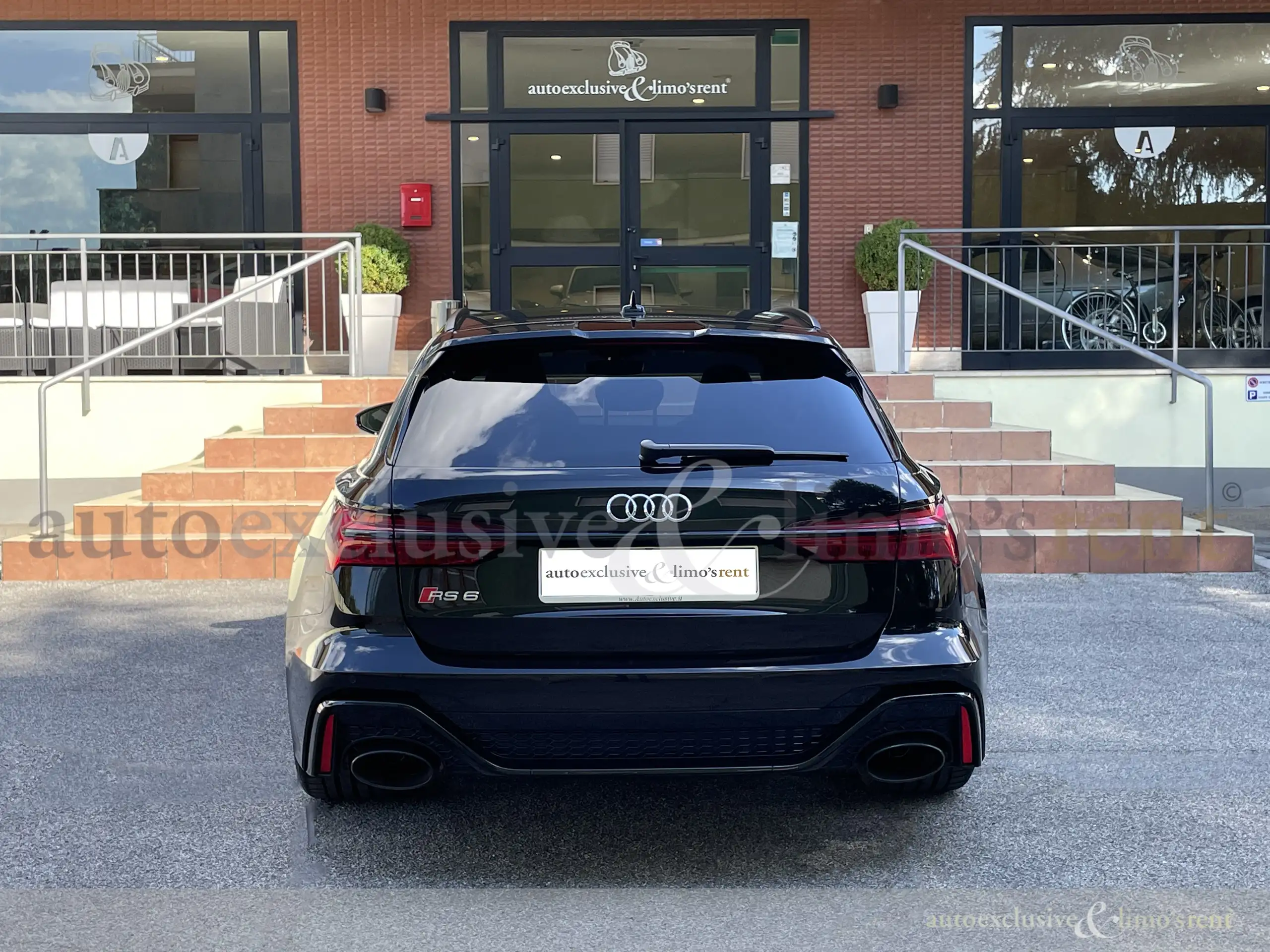 Audi - RS6