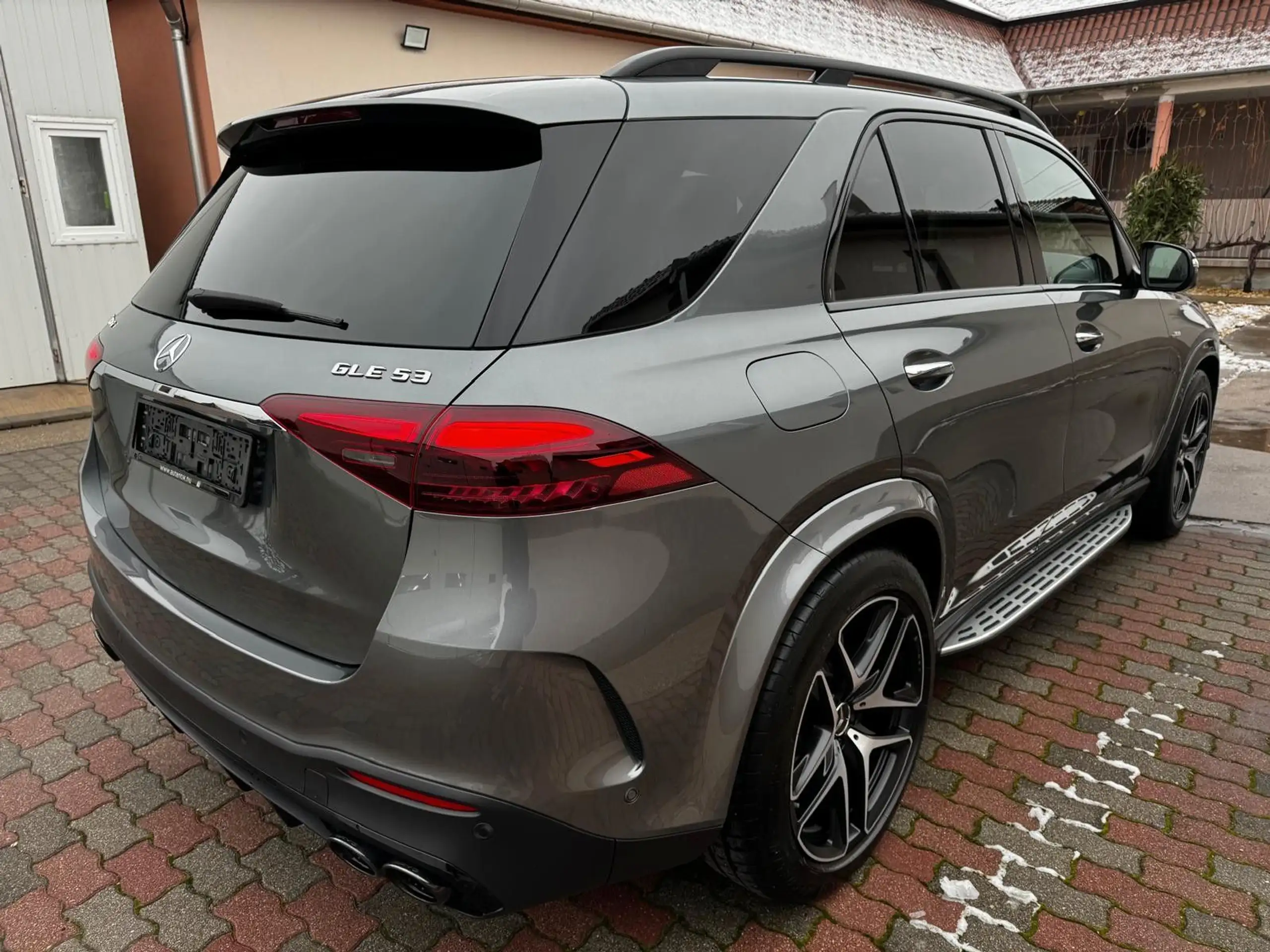 Mercedes-Benz - GLE 53 AMG