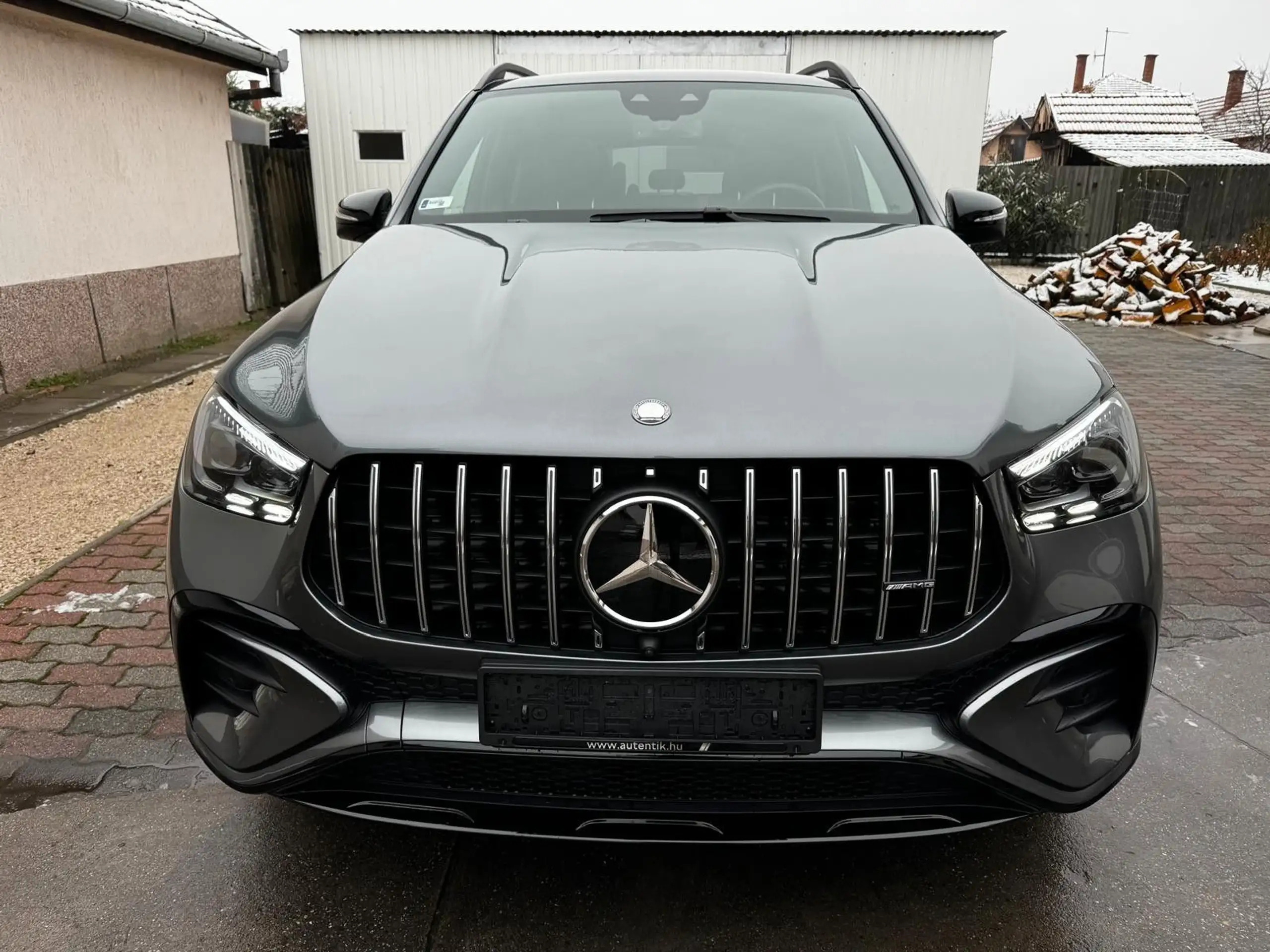 Mercedes-Benz - GLE 53 AMG