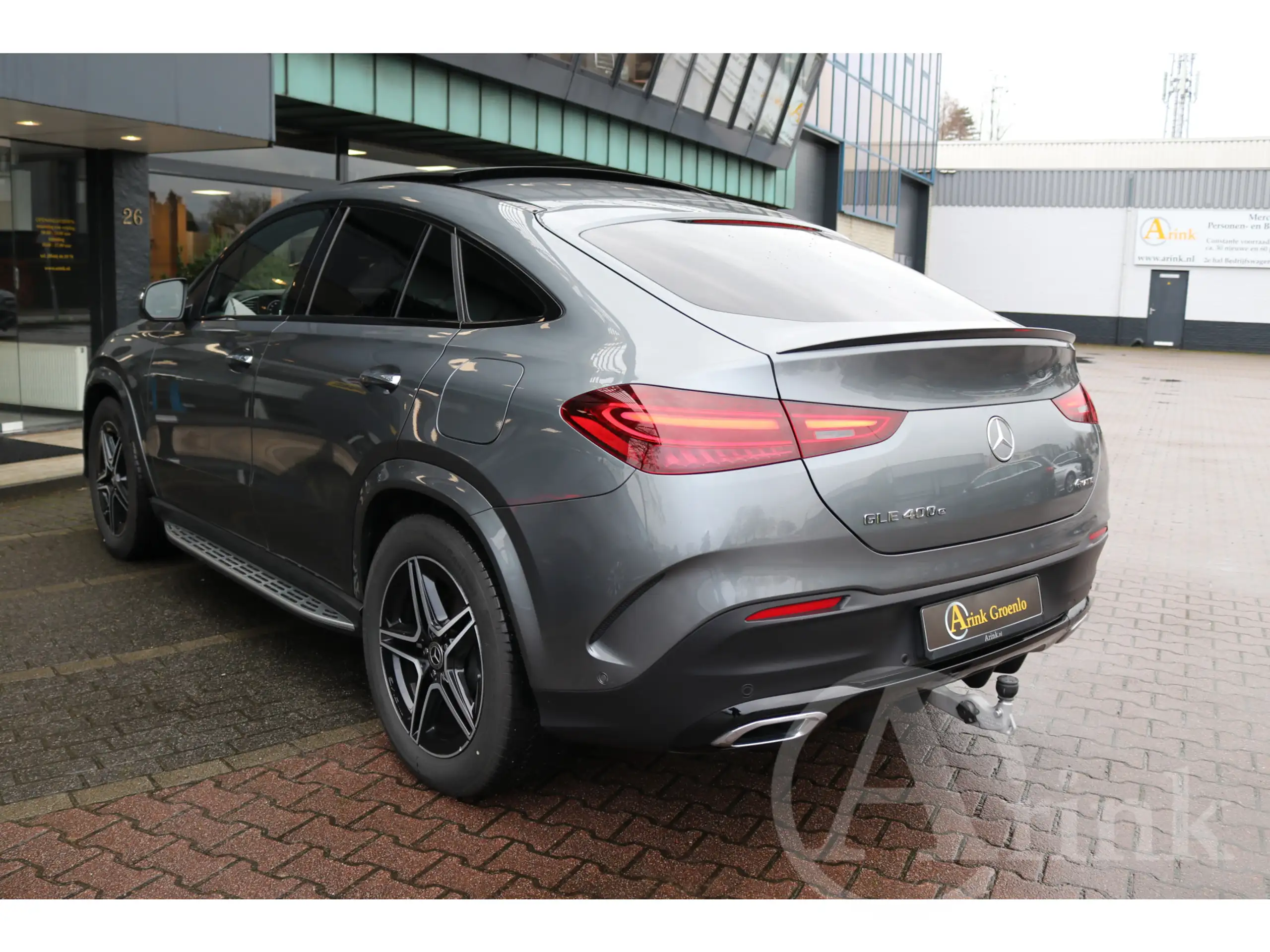 Mercedes-Benz - GLE 400