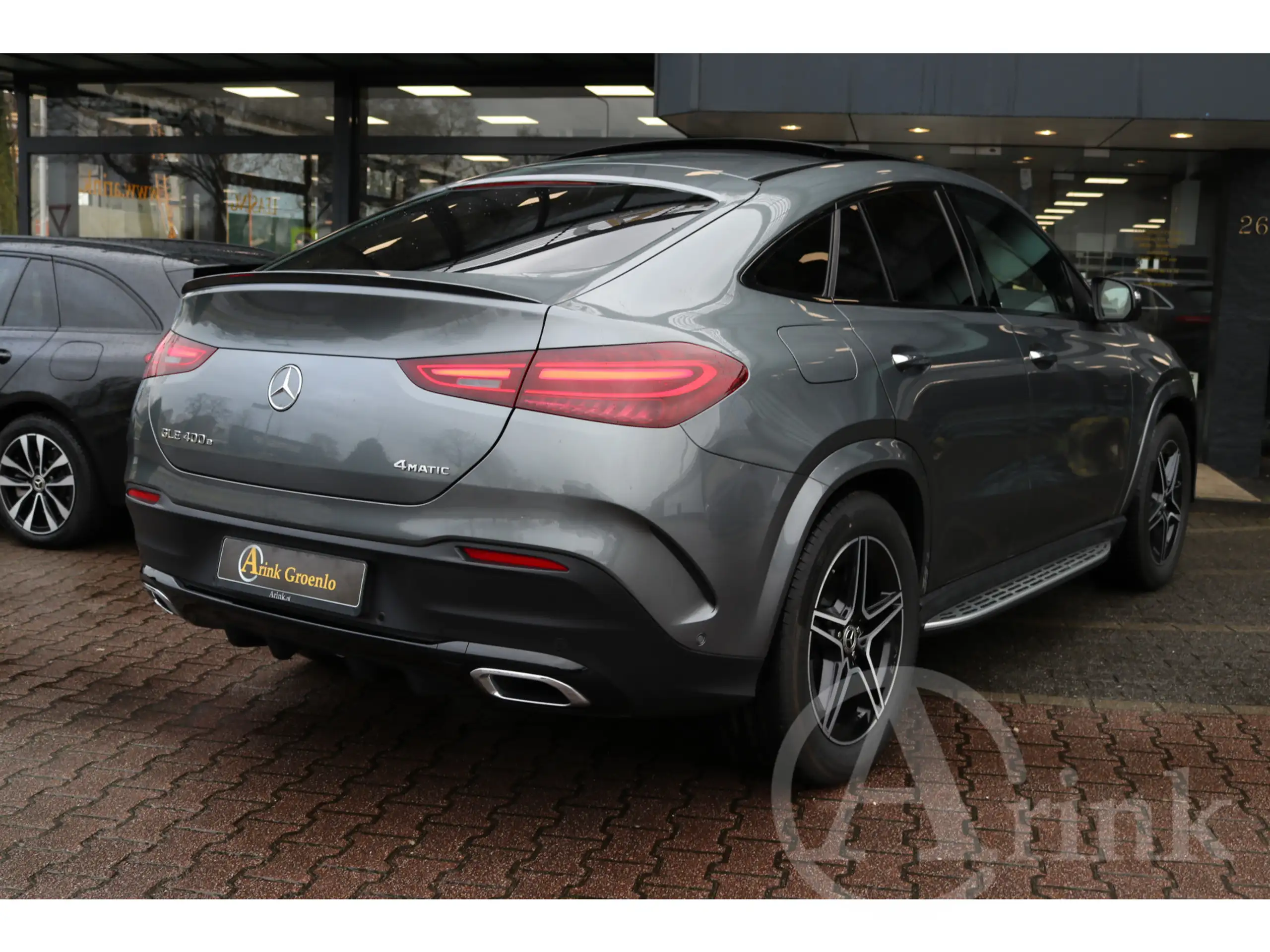 Mercedes-Benz - GLE 400