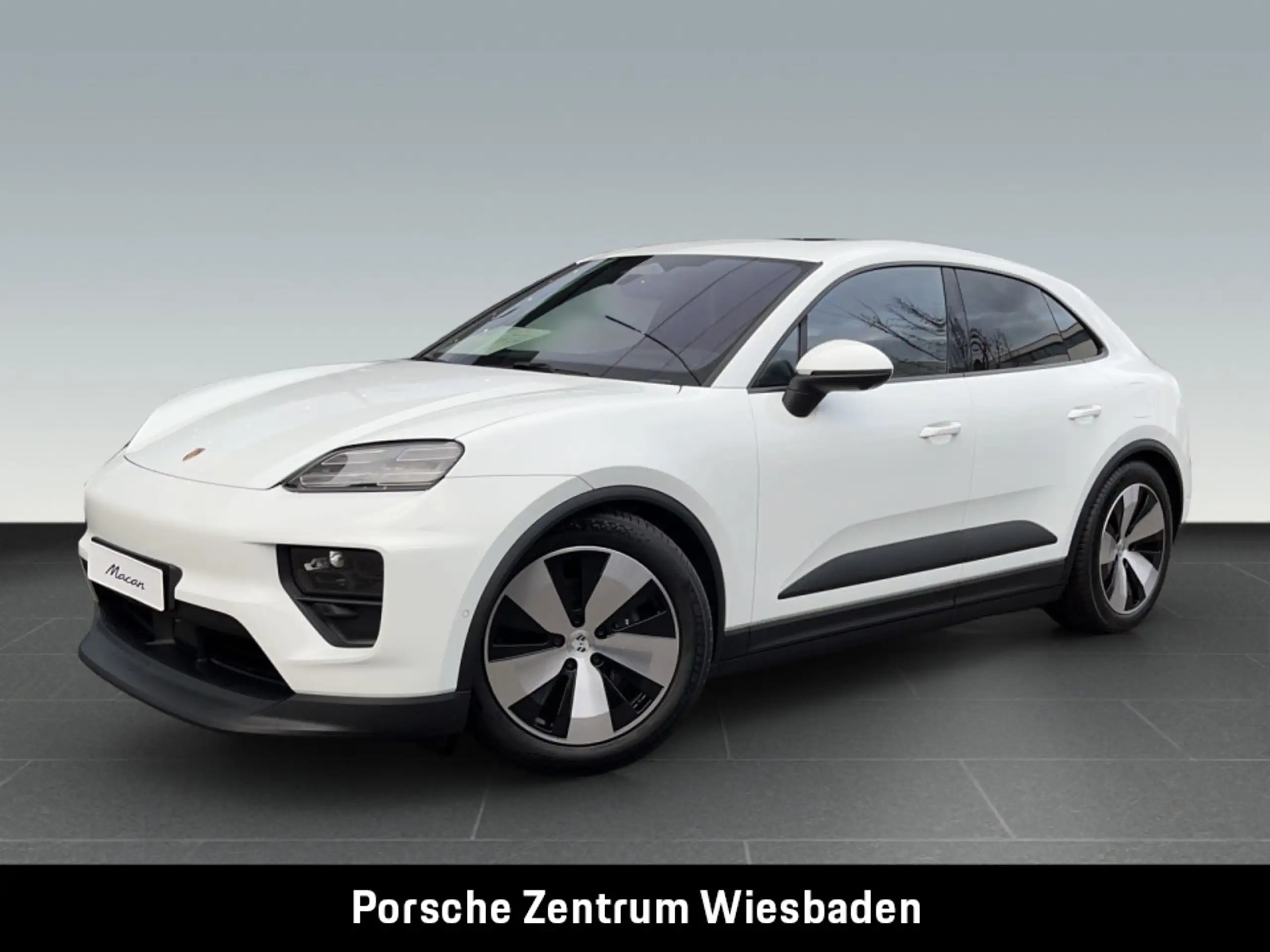 Porsche - Macan