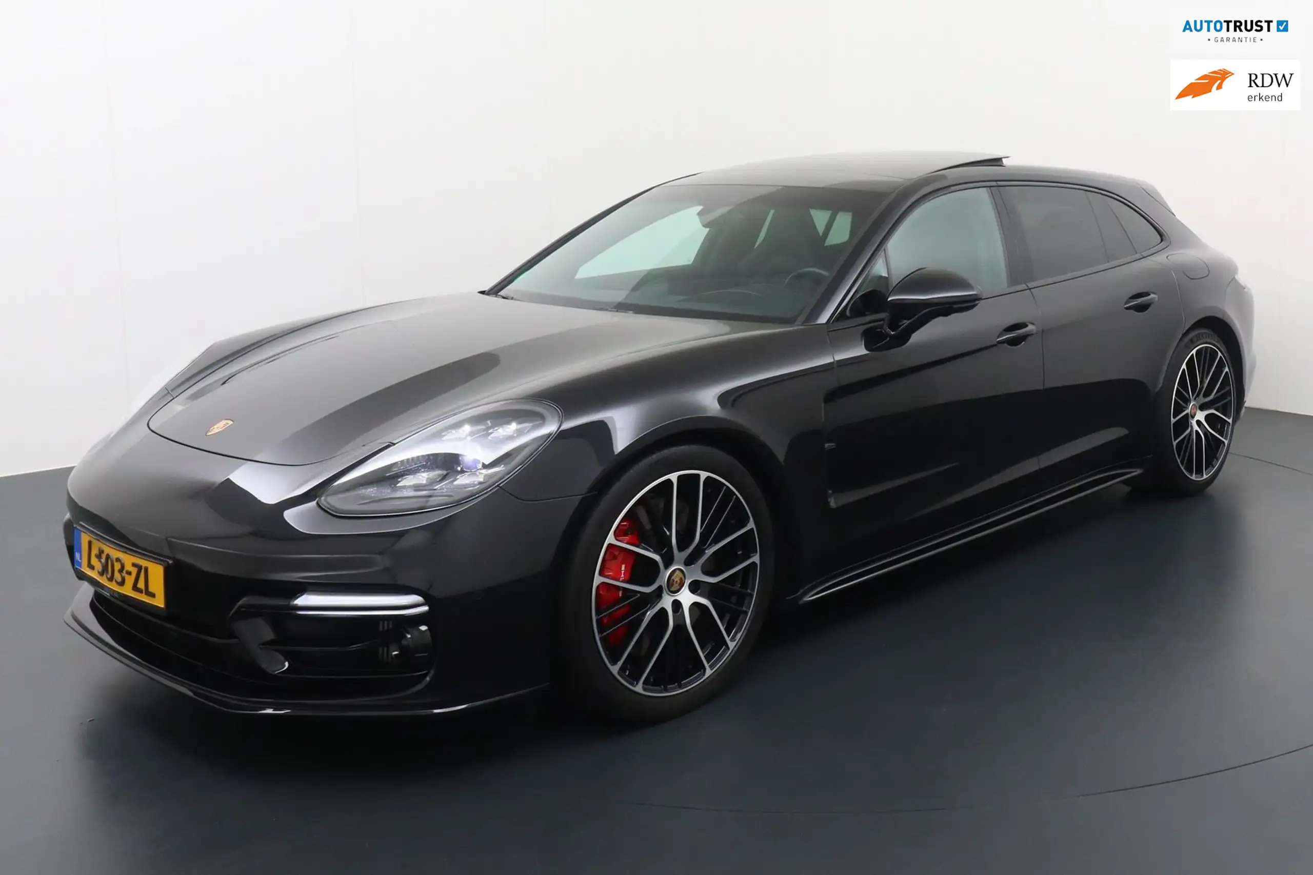 Porsche - Panamera