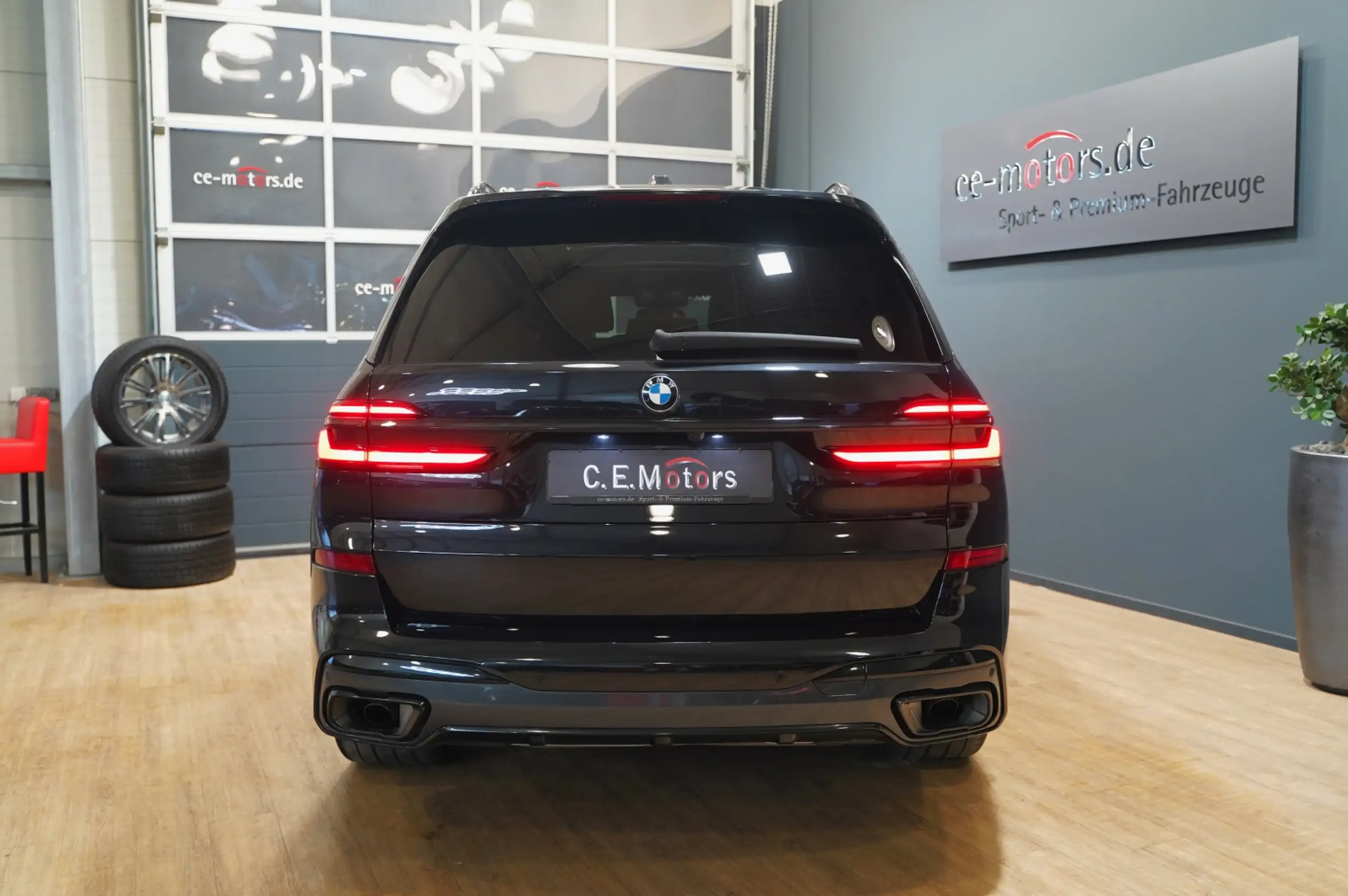 BMW - X7