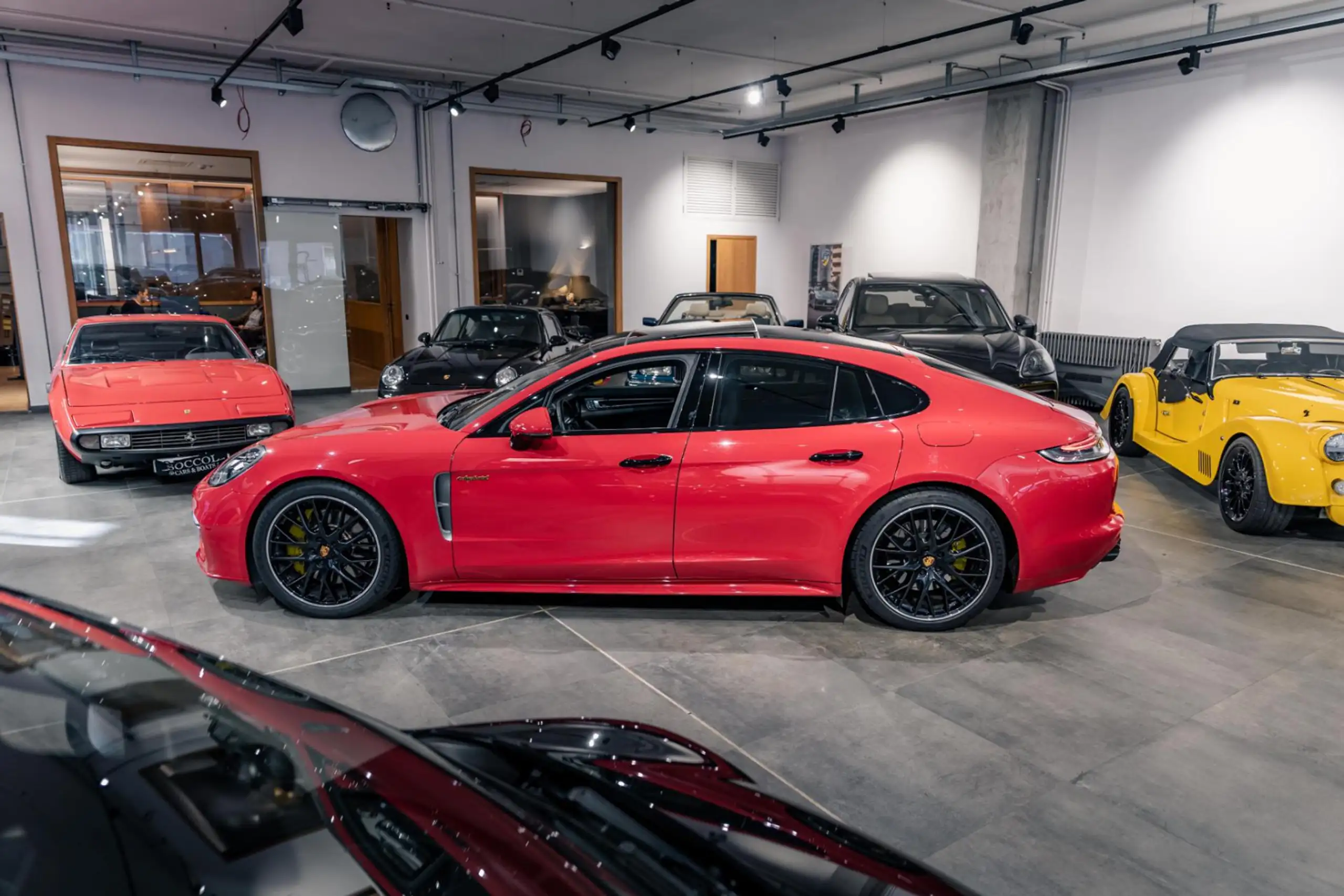 Porsche - Panamera