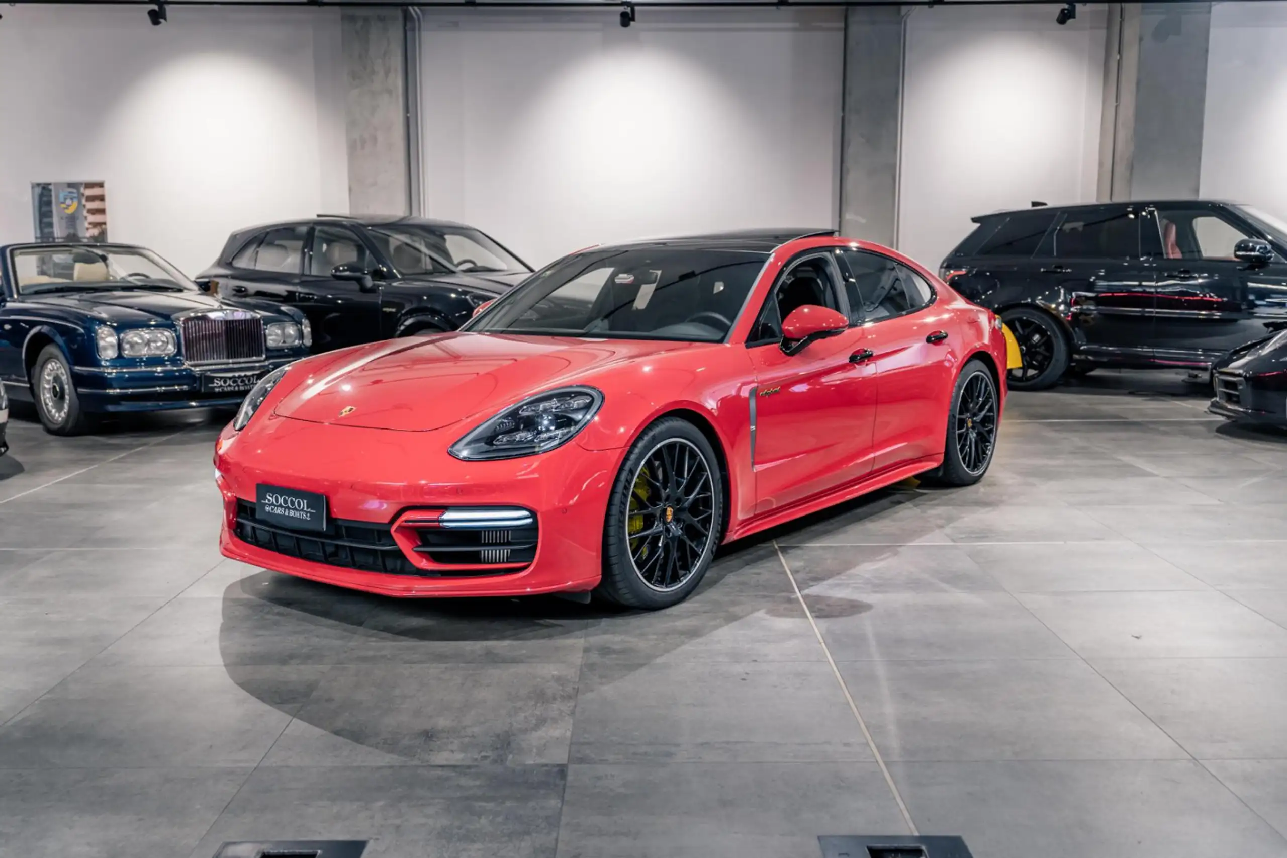 Porsche - Panamera