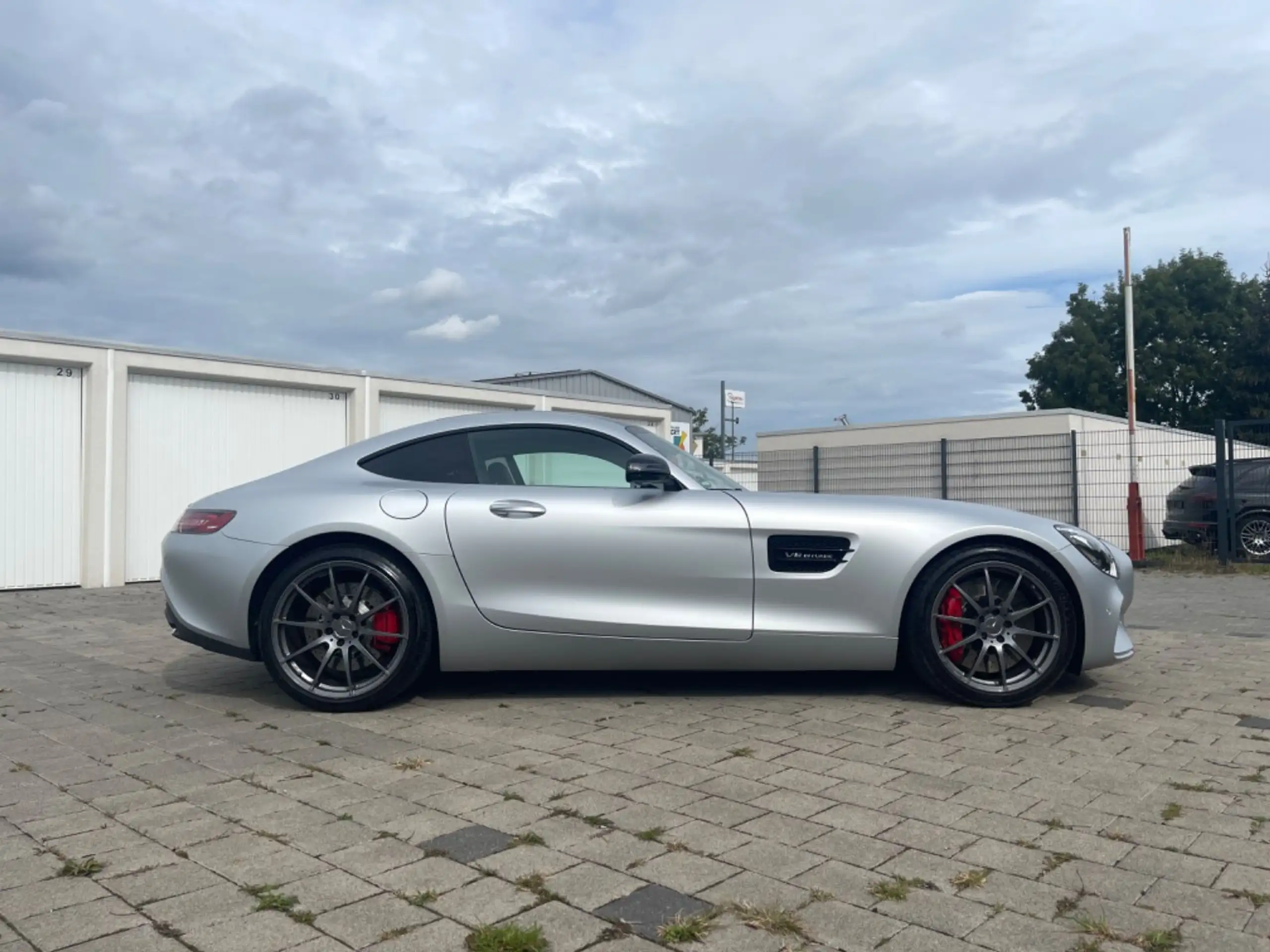 Mercedes-Benz - AMG GT